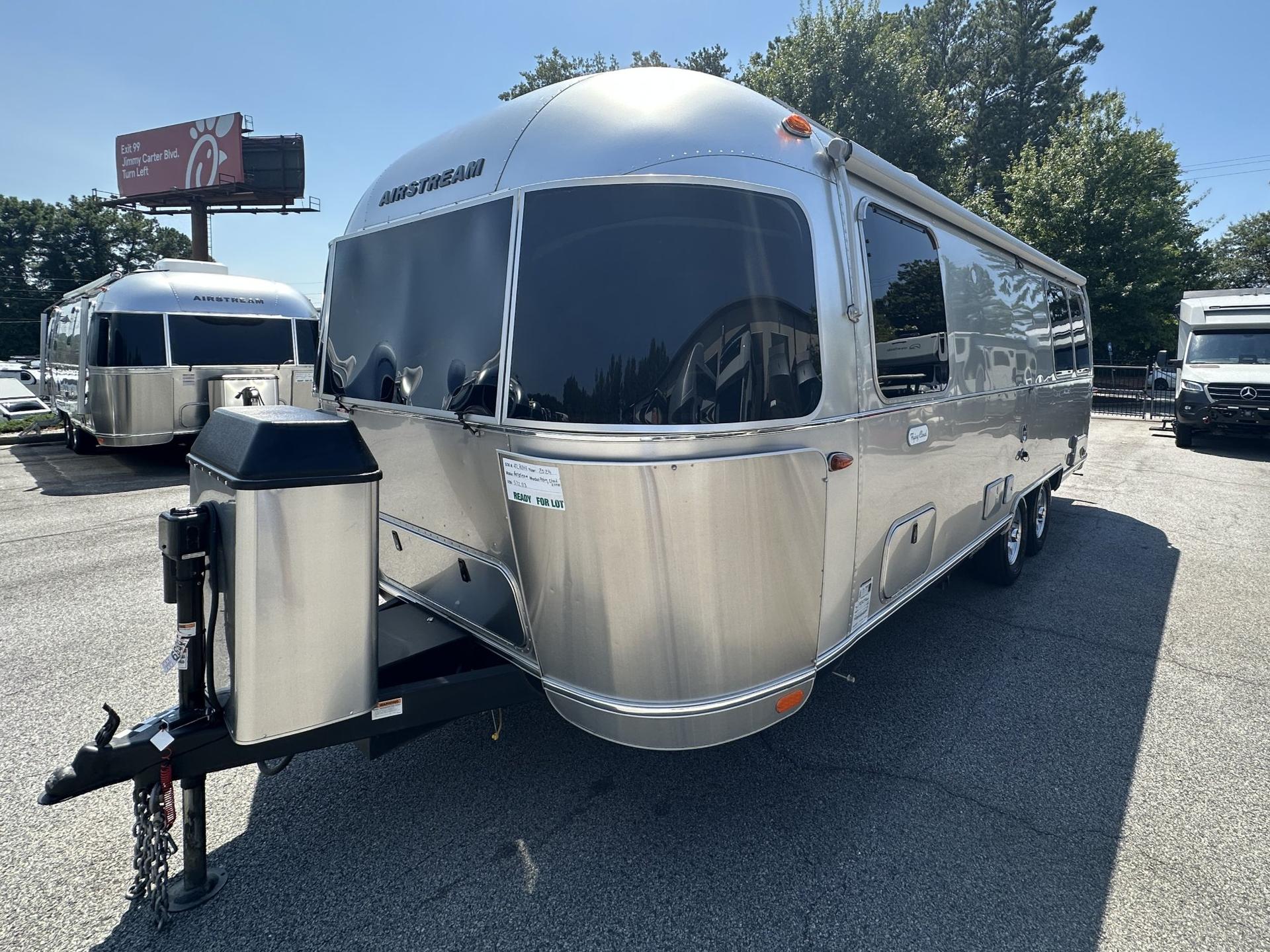 2024 Airstream 2024 Airstream Flying Cloud - thumbnail 11