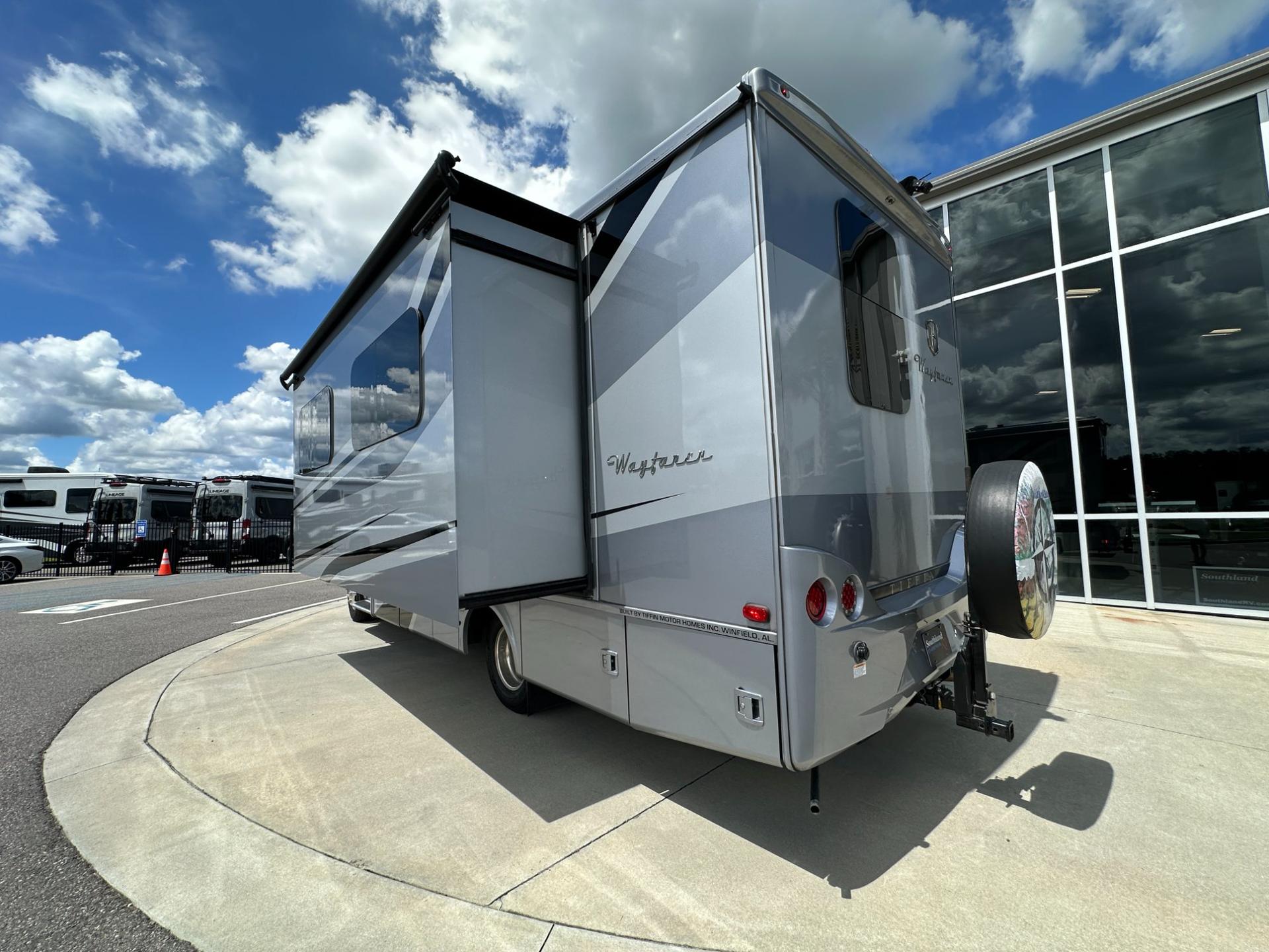 2020 Tiffin 2020 Tiffin Wayfarer 25RW - thumbnail 7