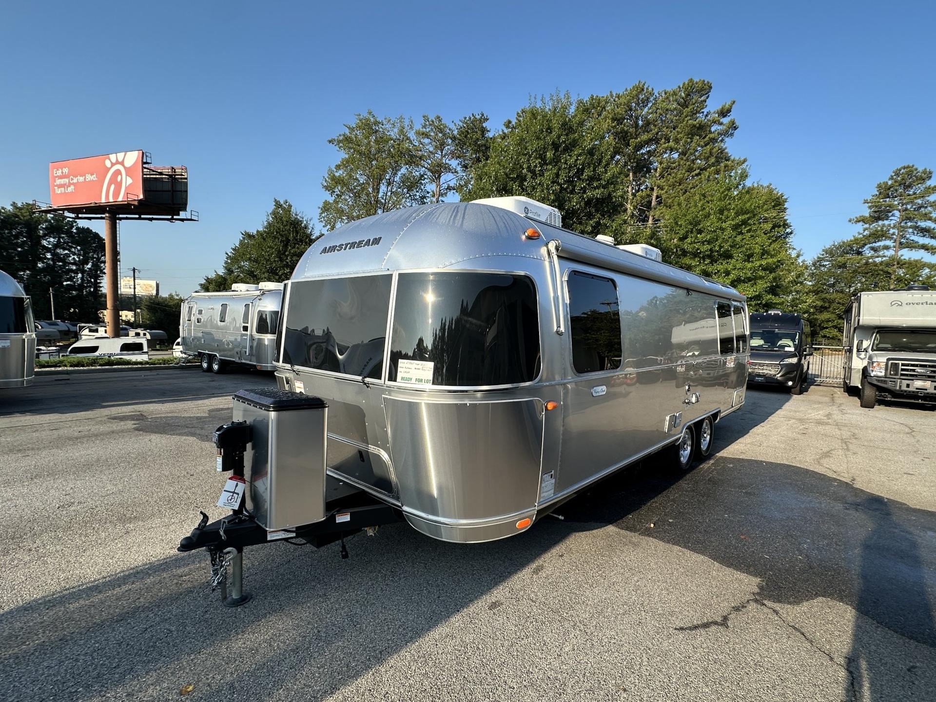 2027 Airstream 2027 Airstream Flying Cloud - thumbnail 8