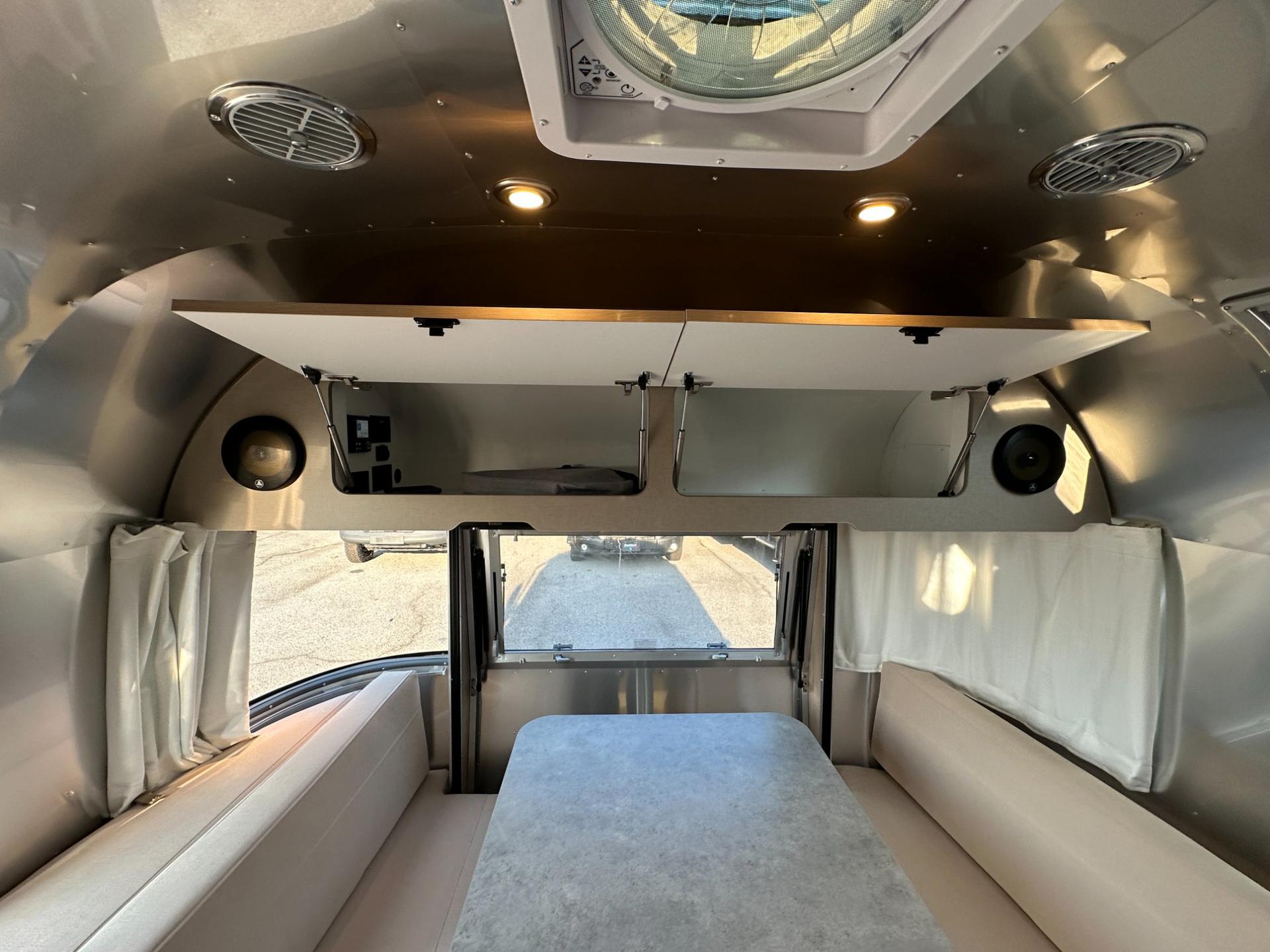 2027 Airstream 2027 Airstream Flying Cloud - thumbnail 12