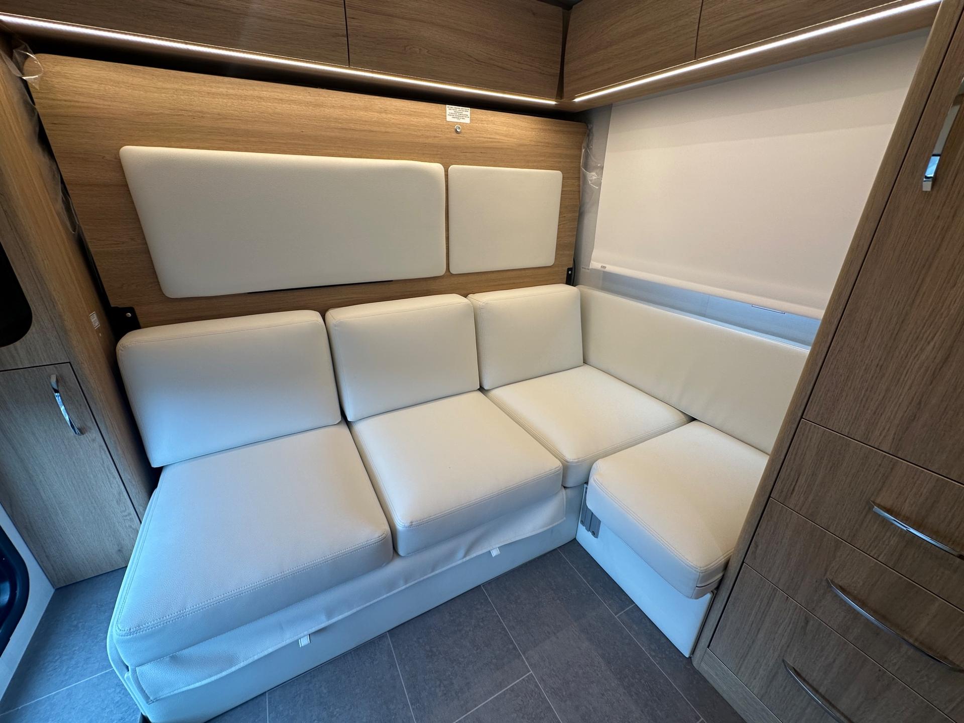 2026 Leisure Travel Vans 2026 Leisure Travel Vans Wonder - thumbnail 19