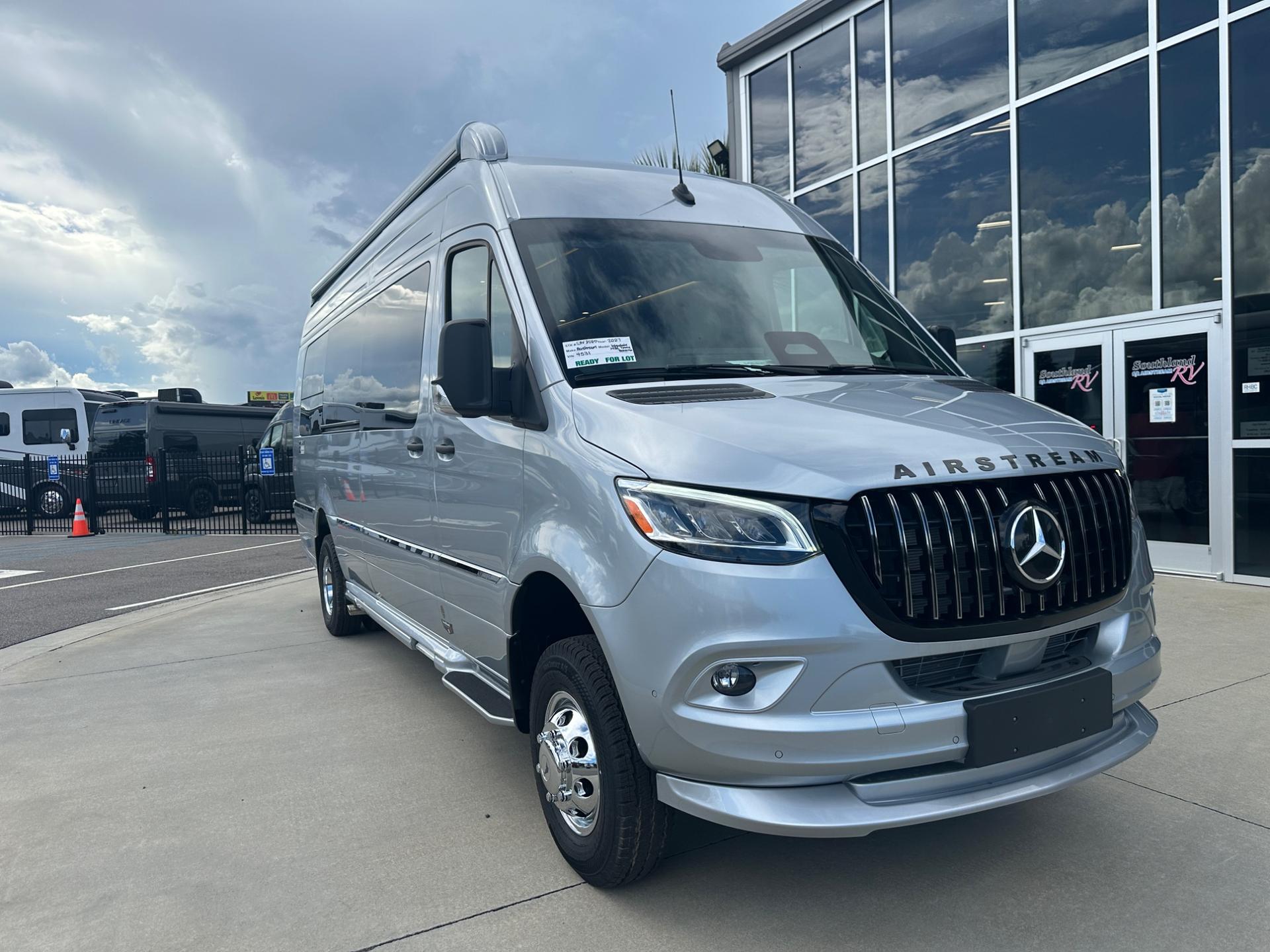 2027 Airstream Interstate 24GL 24GL Tommy Bahama