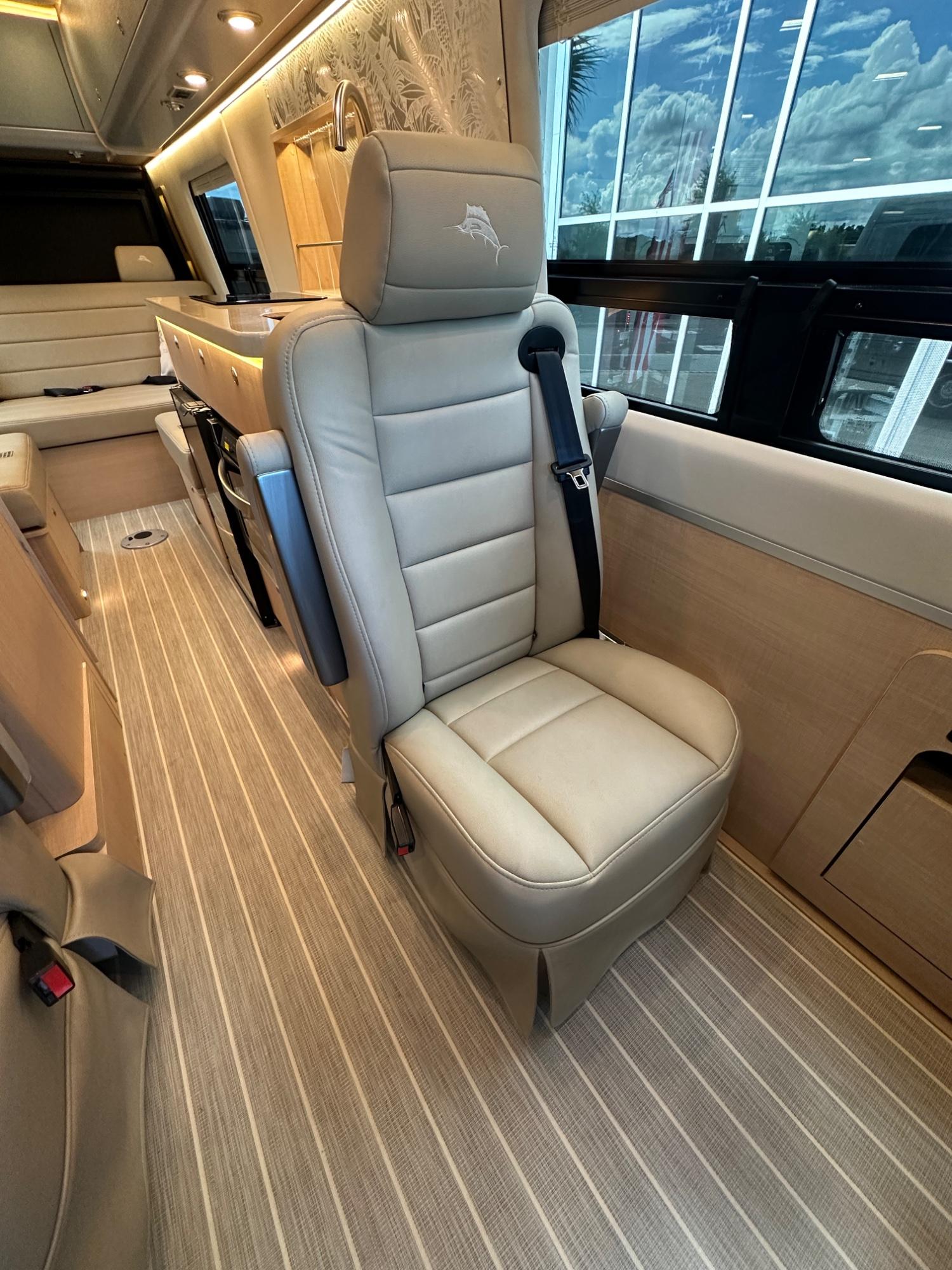 2027 Airstream 2027 Airstream Interstate 24GL - thumbnail 20
