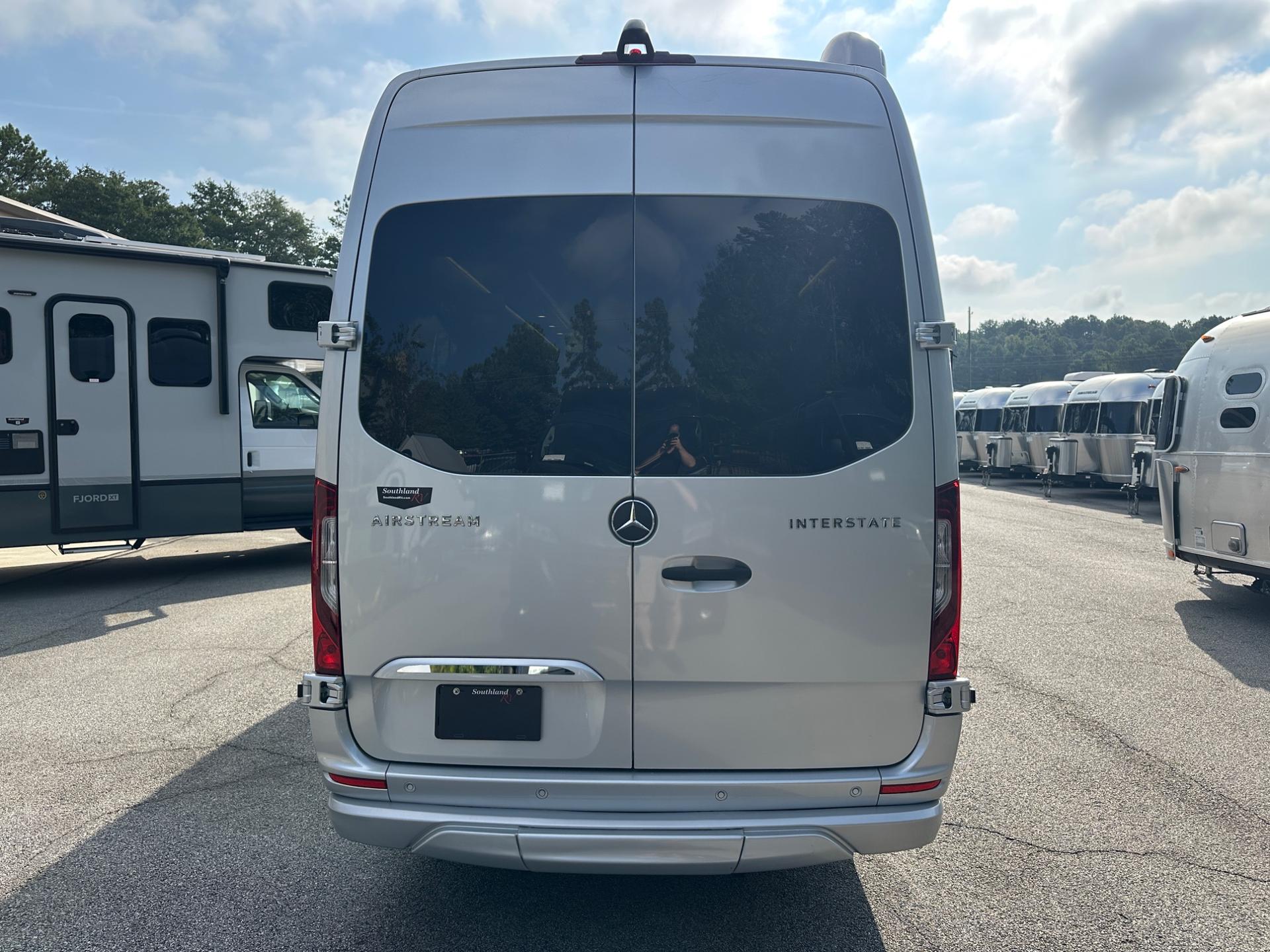 2022 Airstream 2022 Airstream Interstate - thumbnail 7