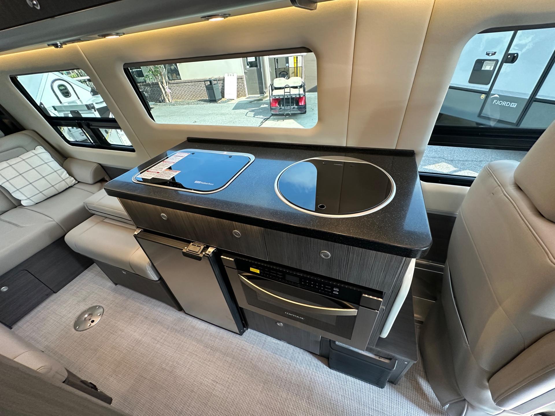 2022 Airstream 2022 Airstream Interstate - thumbnail 22