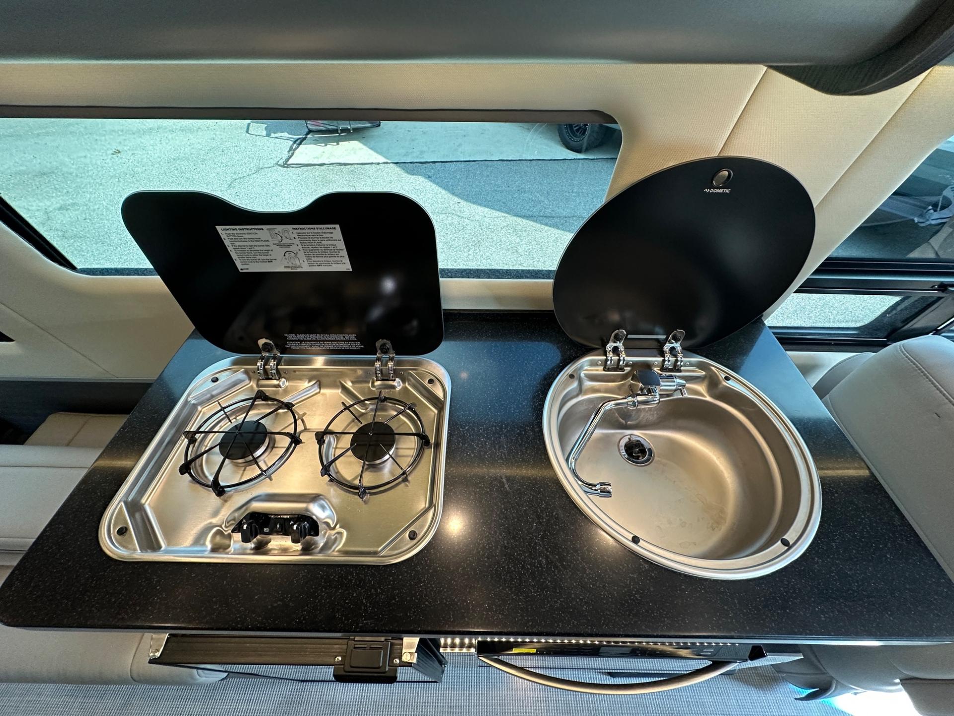 2022 Airstream 2022 Airstream Interstate - thumbnail 23