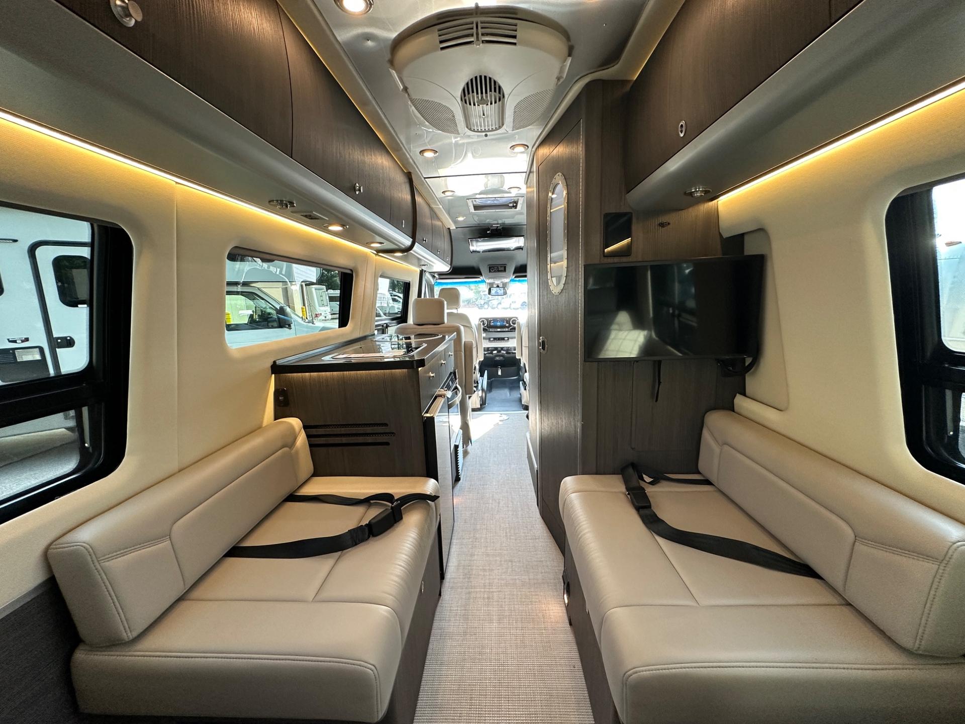 2022 Airstream 2022 Airstream Interstate - thumbnail 37