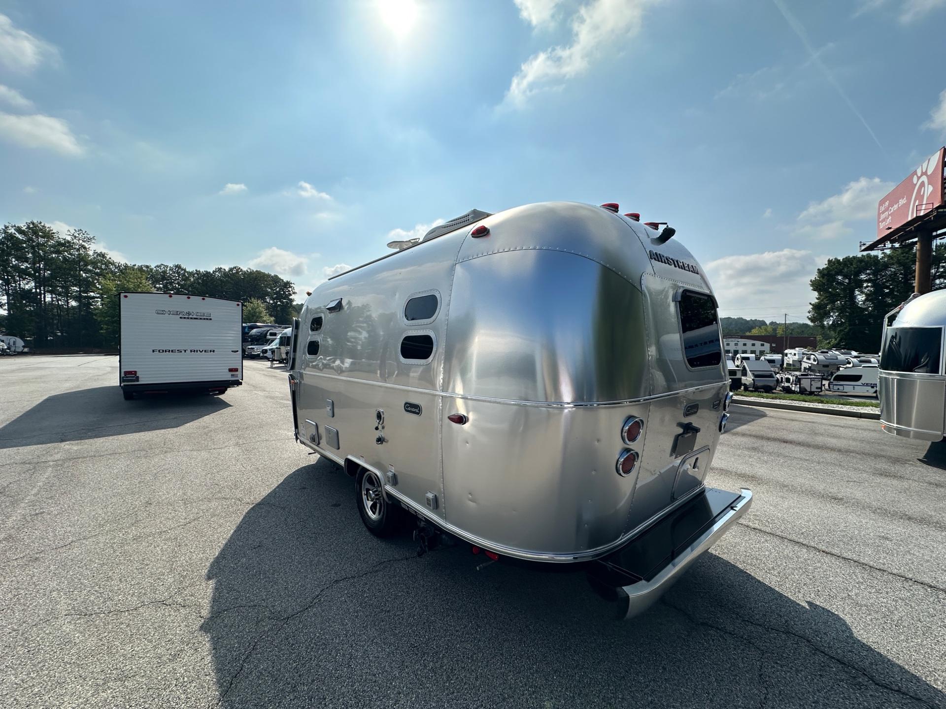 2021 Airstream 2021 Airstream Caravel - thumbnail 7