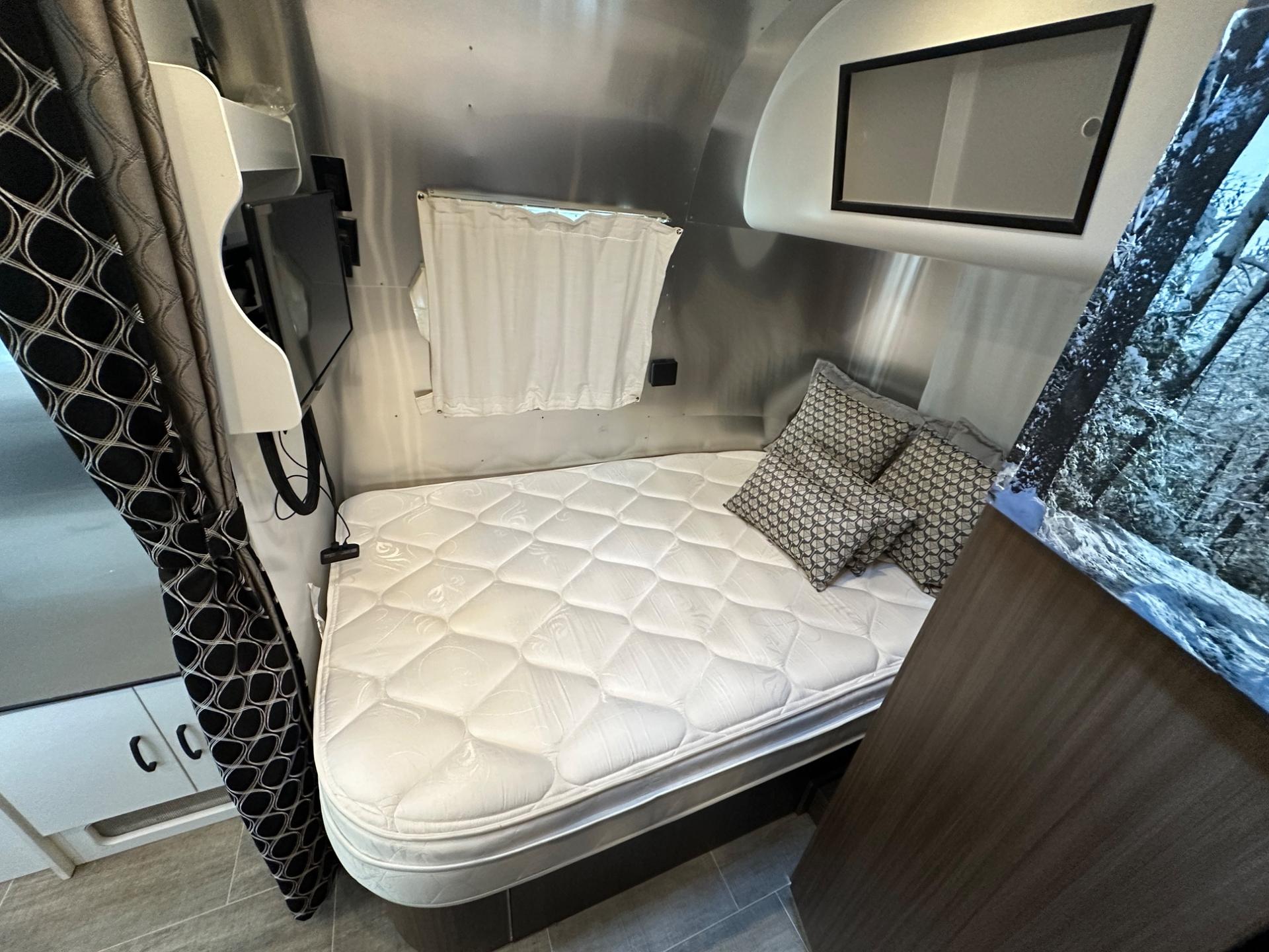 2021 Airstream 2021 Airstream Caravel - thumbnail 28