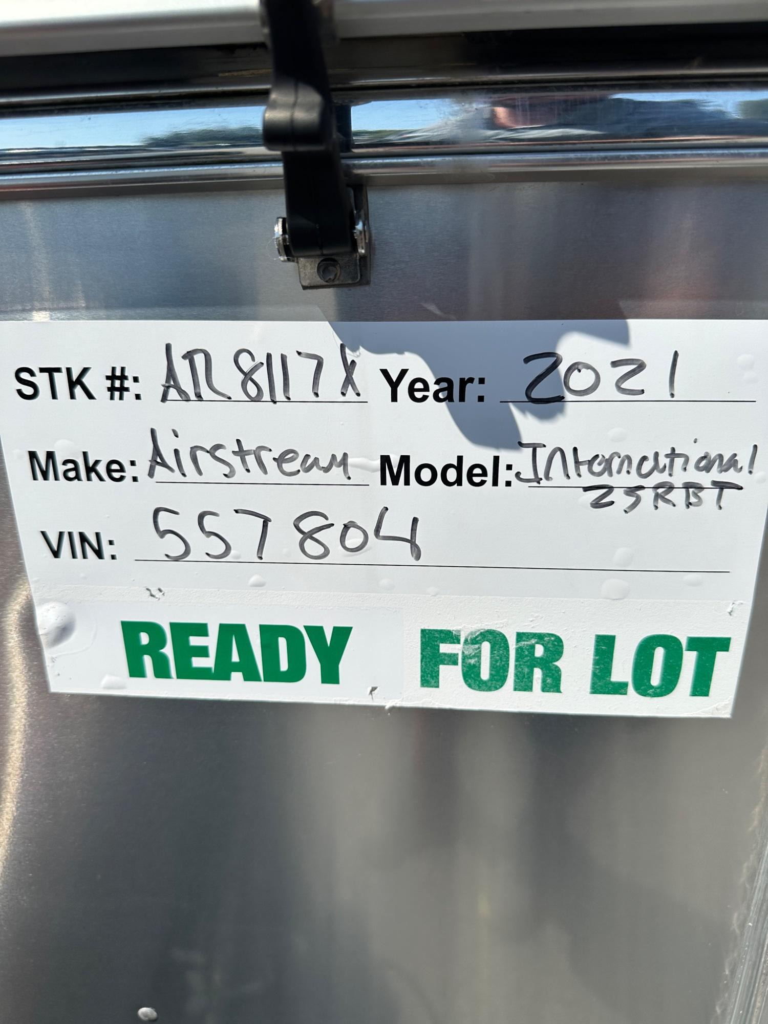 2021 Airstream International 25RBT