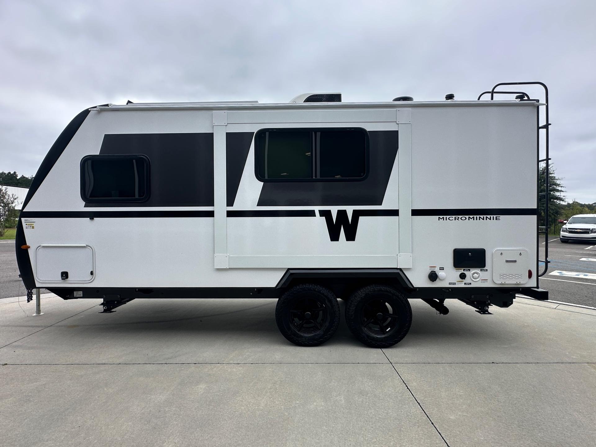 2027 Winnebago 2027 Winnebago Micro Minnie - thumbnail 23