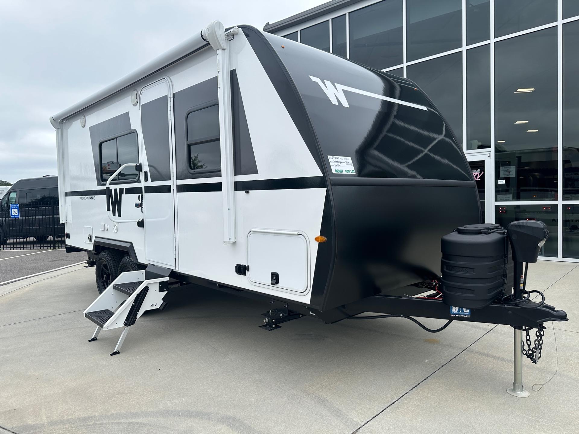 2027 Winnebago 2027 Winnebago Micro Minnie - thumbnail 3