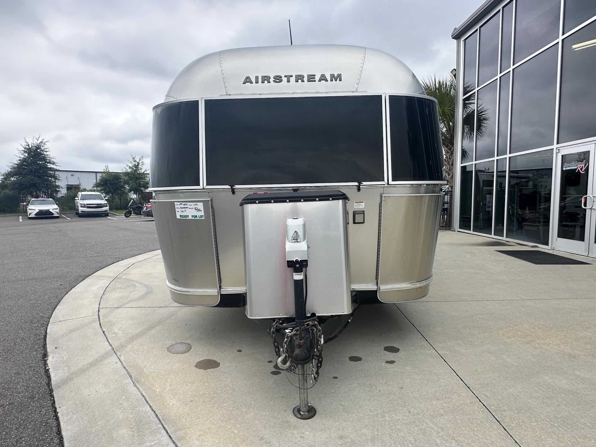 2019 Airstream 2019 Airstream International Serenity - thumbnail 8