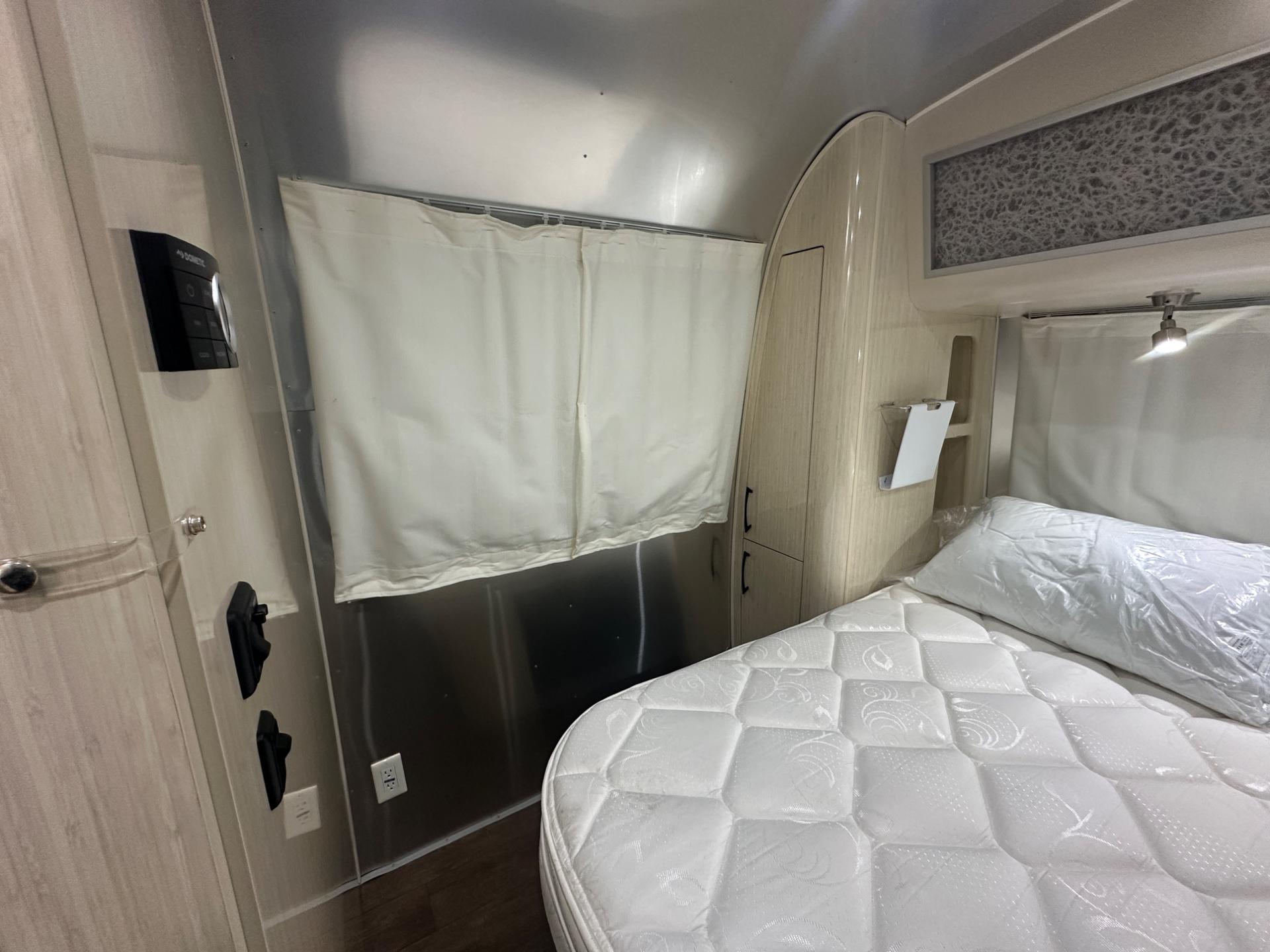 2019 Airstream 2019 Airstream International Serenity - thumbnail 20