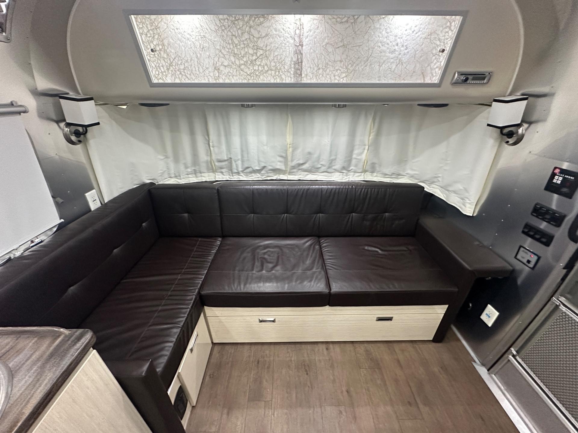 2019 Airstream 2019 Airstream International Serenity - thumbnail 11