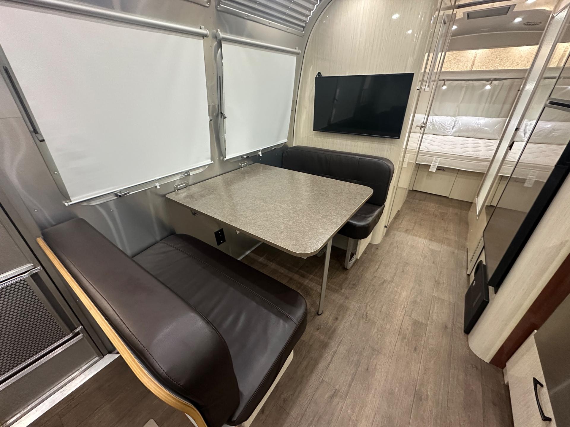 2019 Airstream 2019 Airstream International Serenity - thumbnail 13