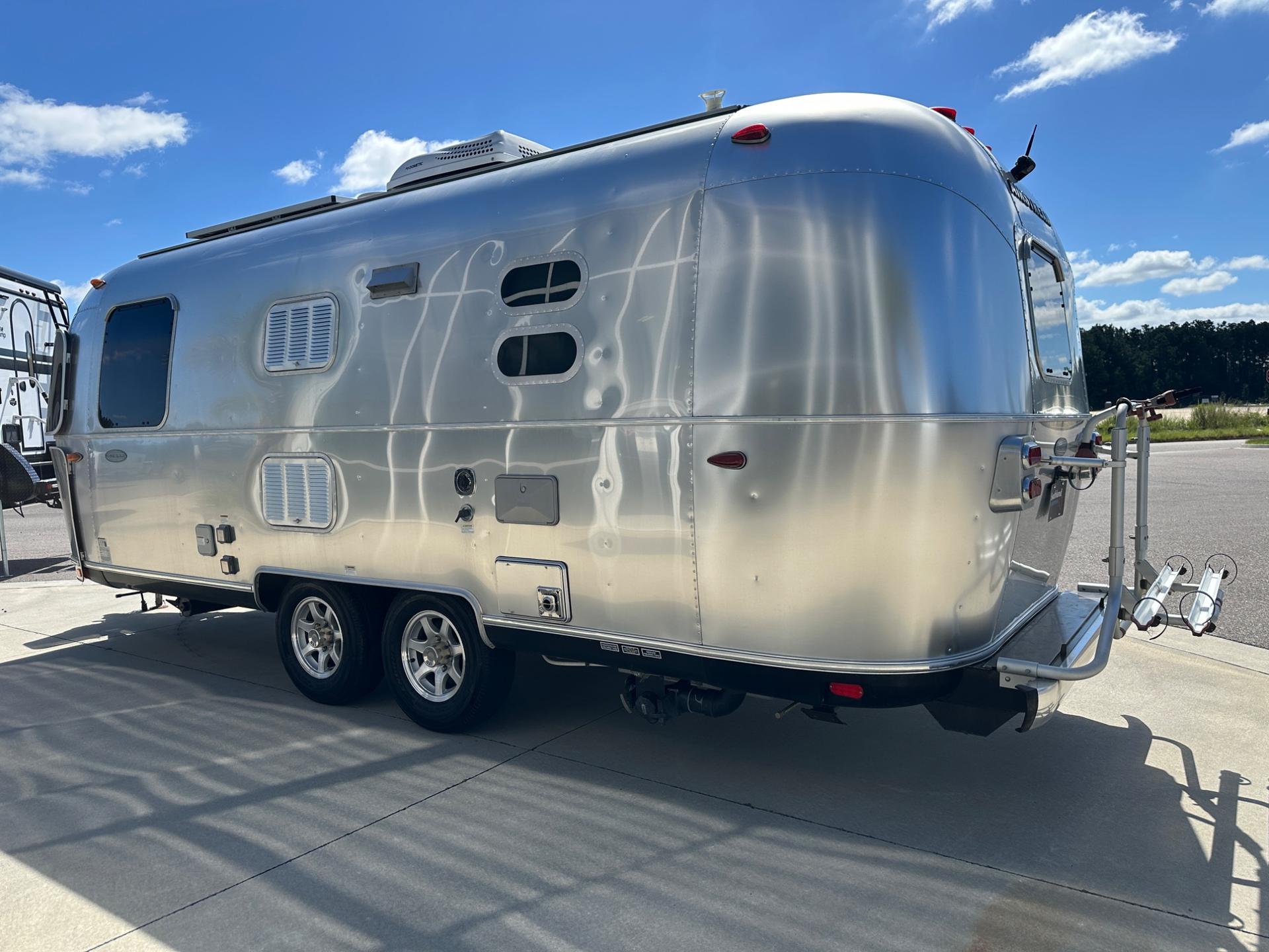 2018 Airstream 2018 Airstream Flying Cloud - thumbnail 4