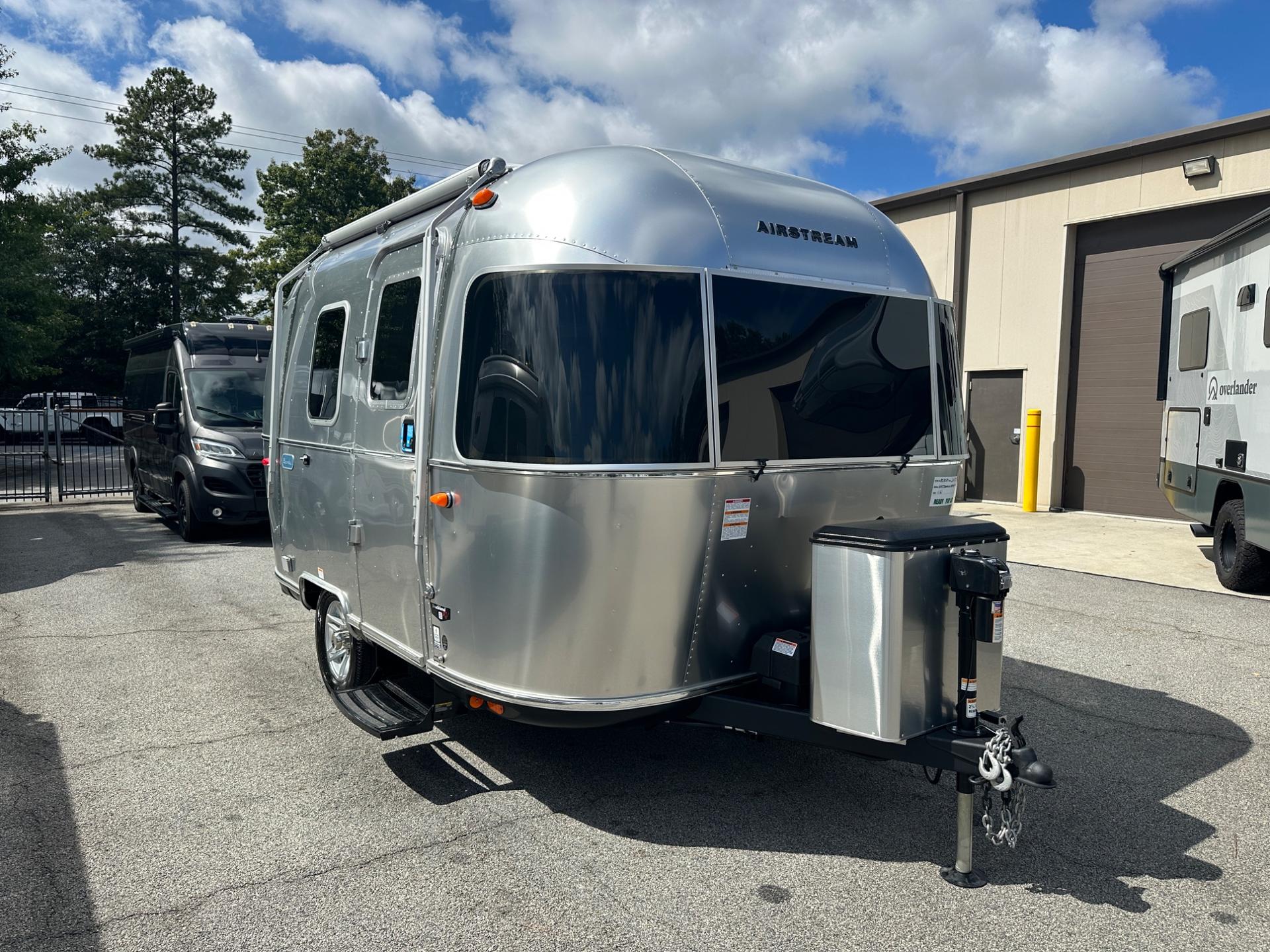 2027 Airstream Bambi 16RB