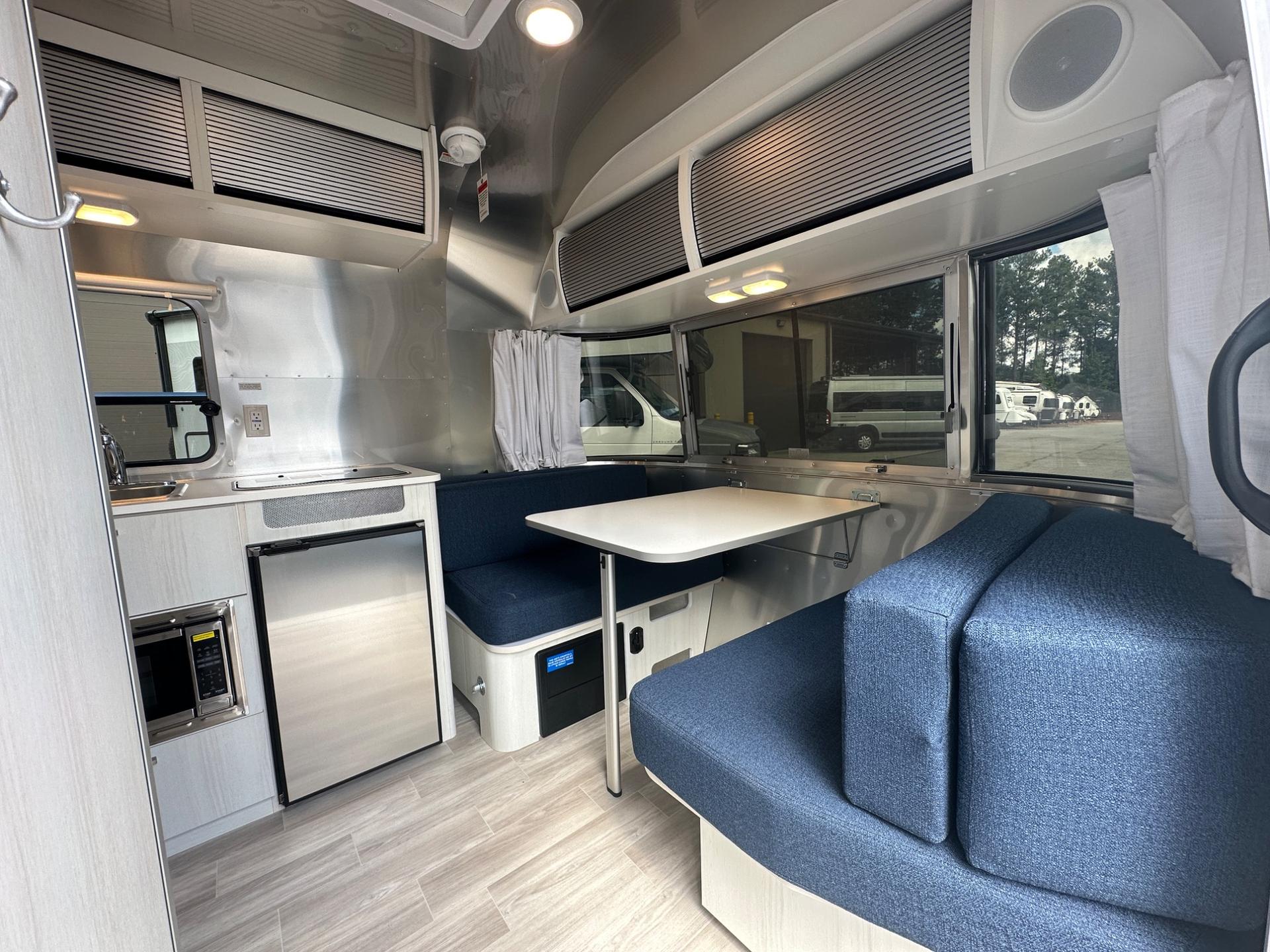 2027 Airstream 2027 Airstream Bambi - thumbnail 13