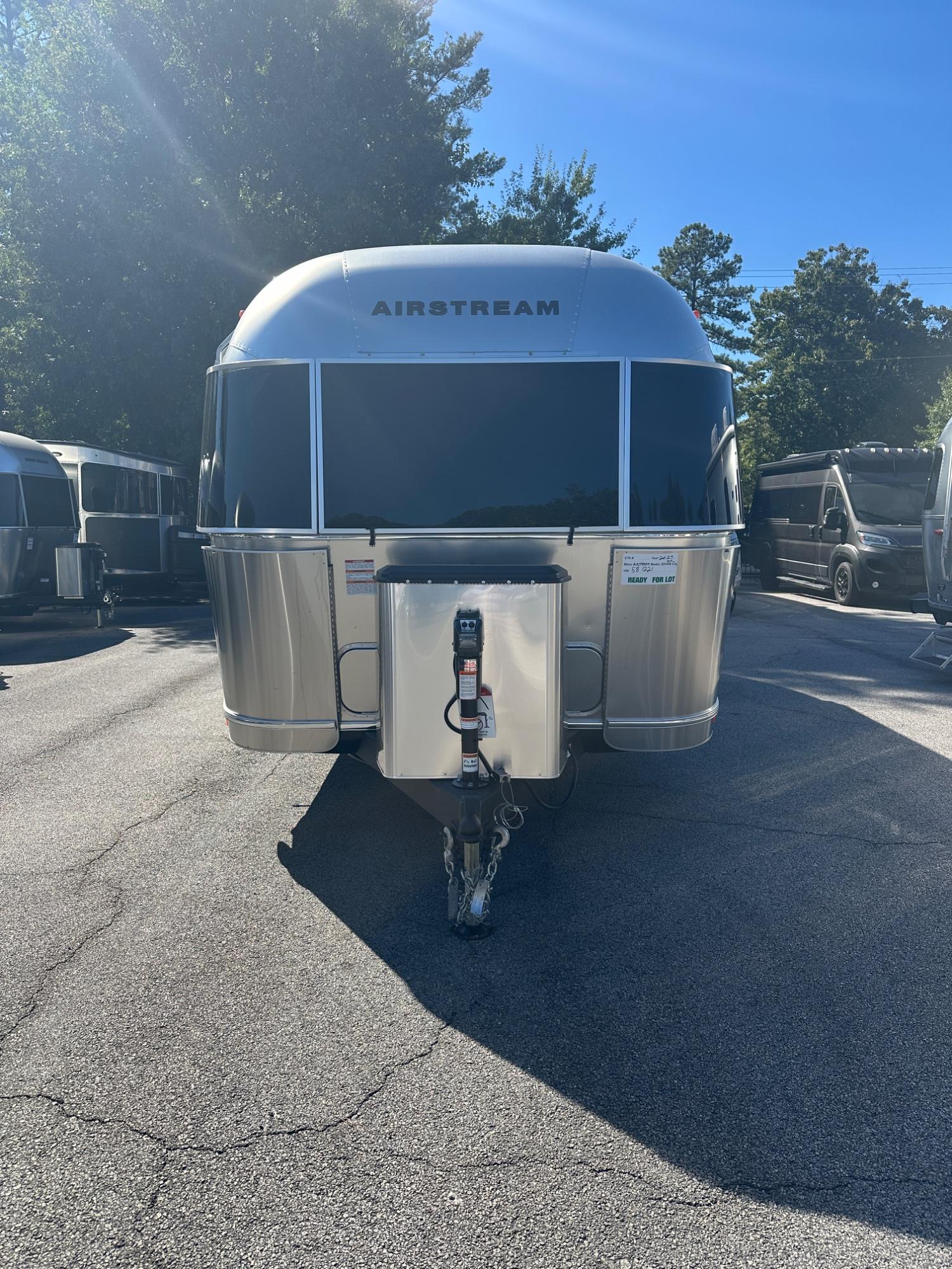 2027 Airstream 2027 Airstream Flying Cloud - thumbnail 10