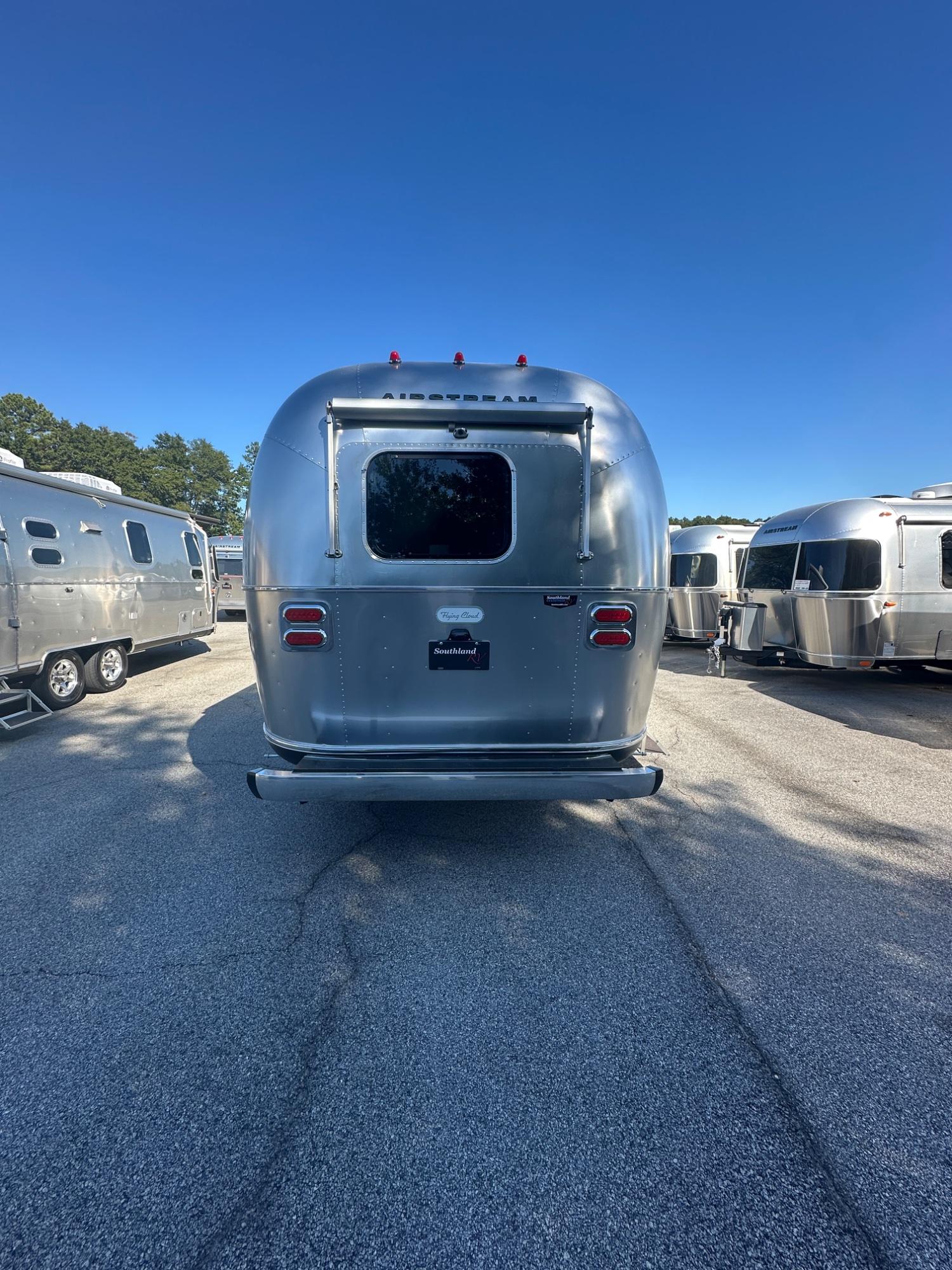 2027 Airstream 2027 Airstream Flying Cloud - thumbnail 6