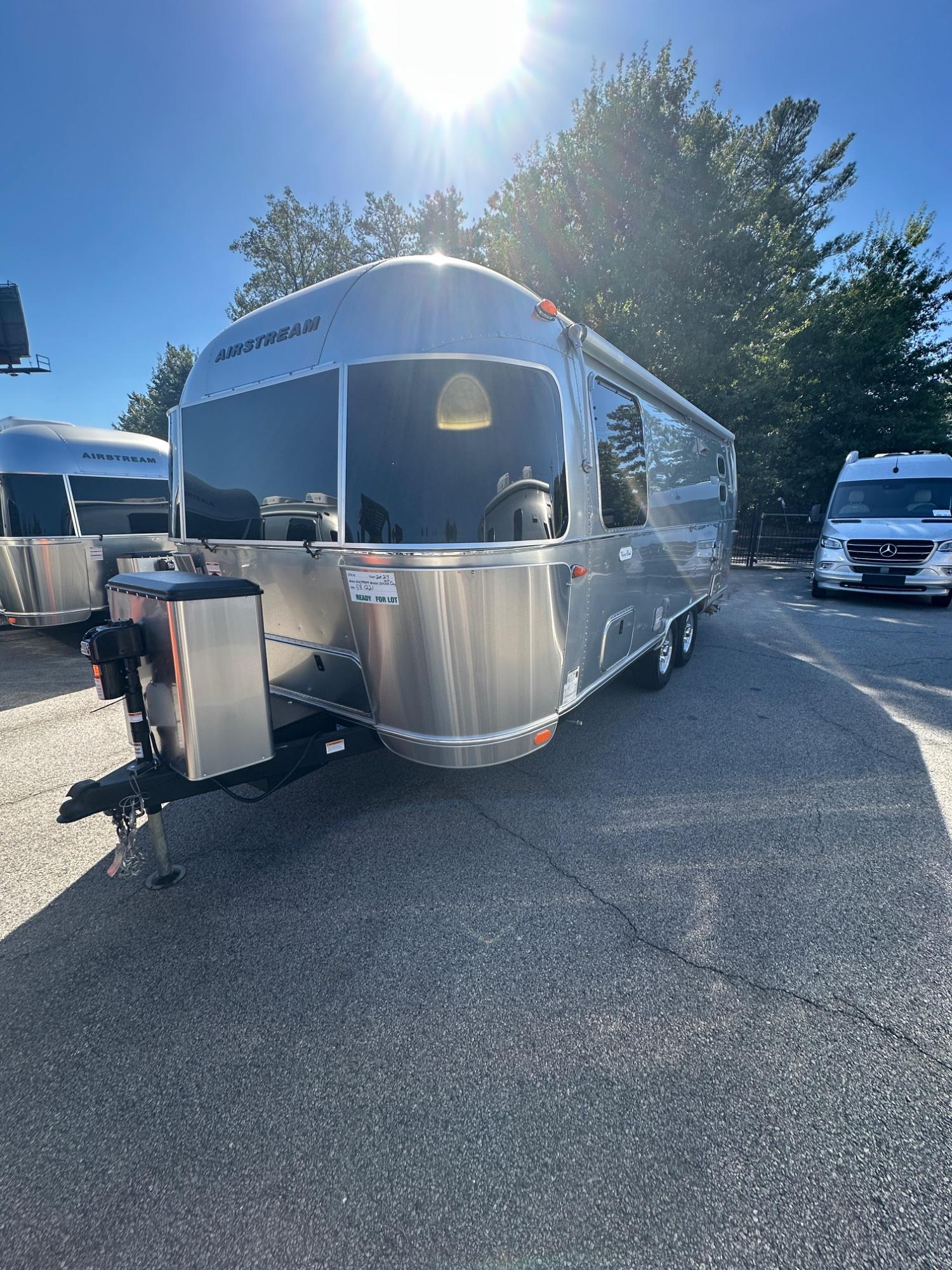 2027 Airstream 2027 Airstream Flying Cloud - thumbnail 9