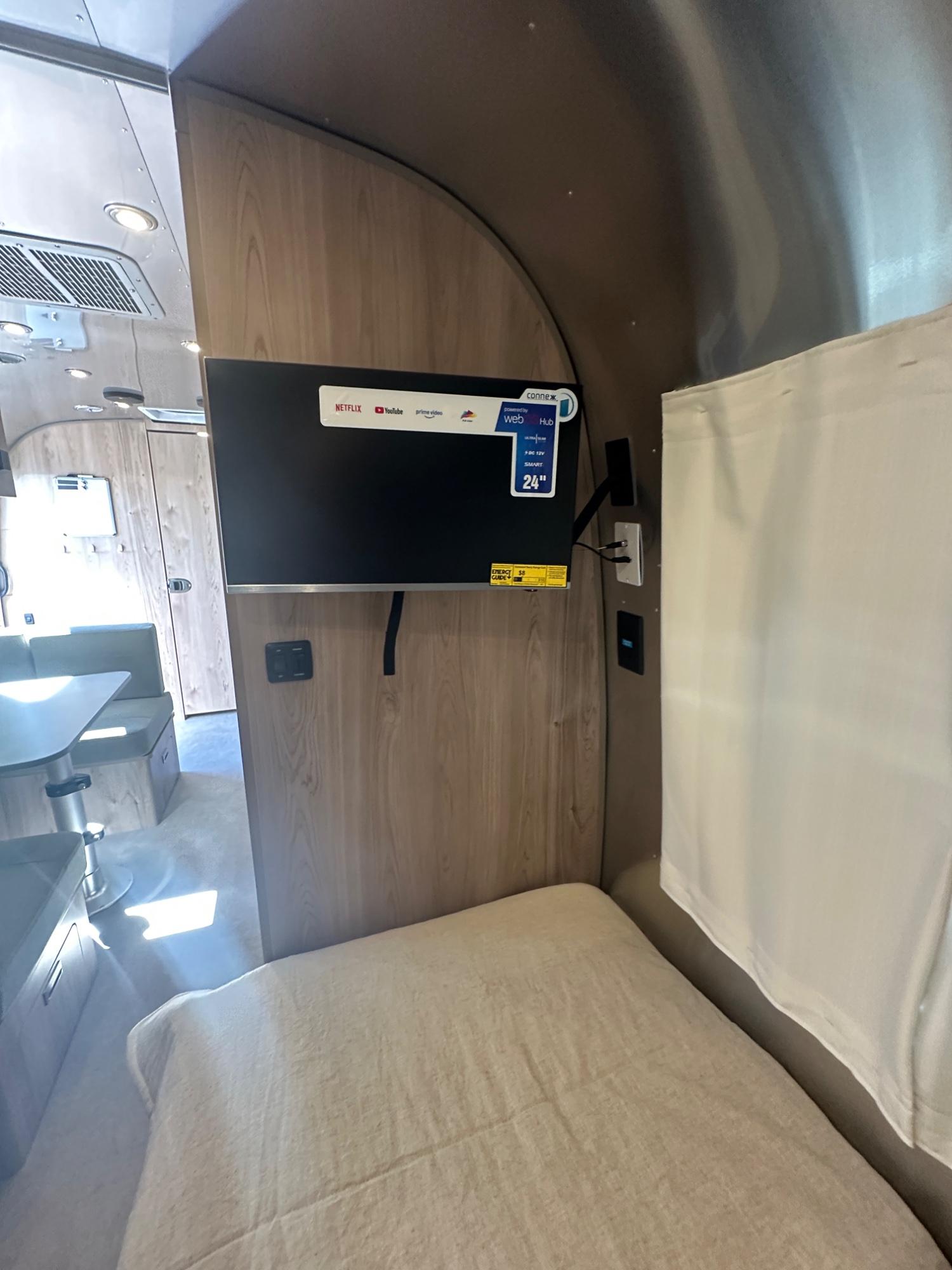 2027 Airstream 2027 Airstream Flying Cloud - thumbnail 46