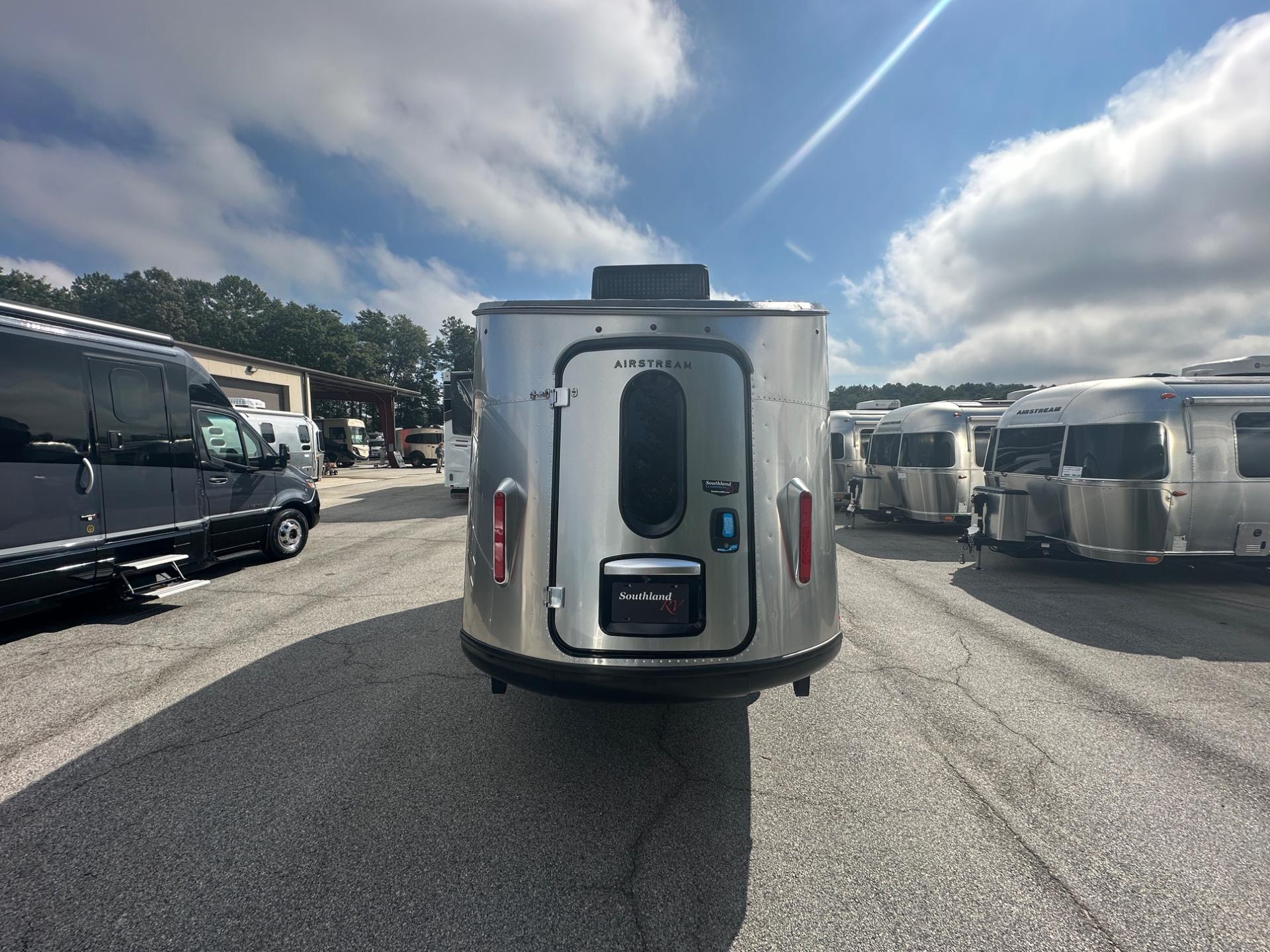 2027 Airstream 2027 Airstream Basecamp - thumbnail 4
