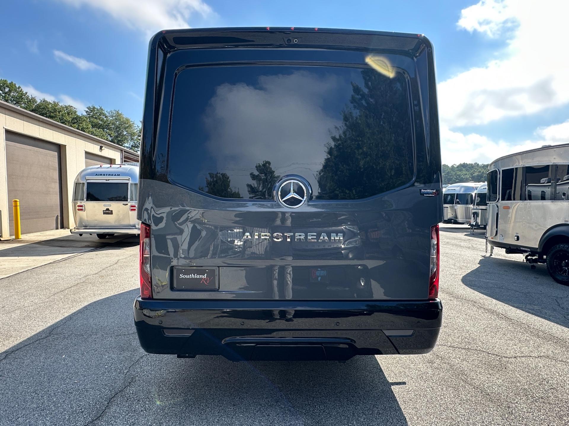 2027 Airstream 2027 Airstream Atlas - thumbnail 5