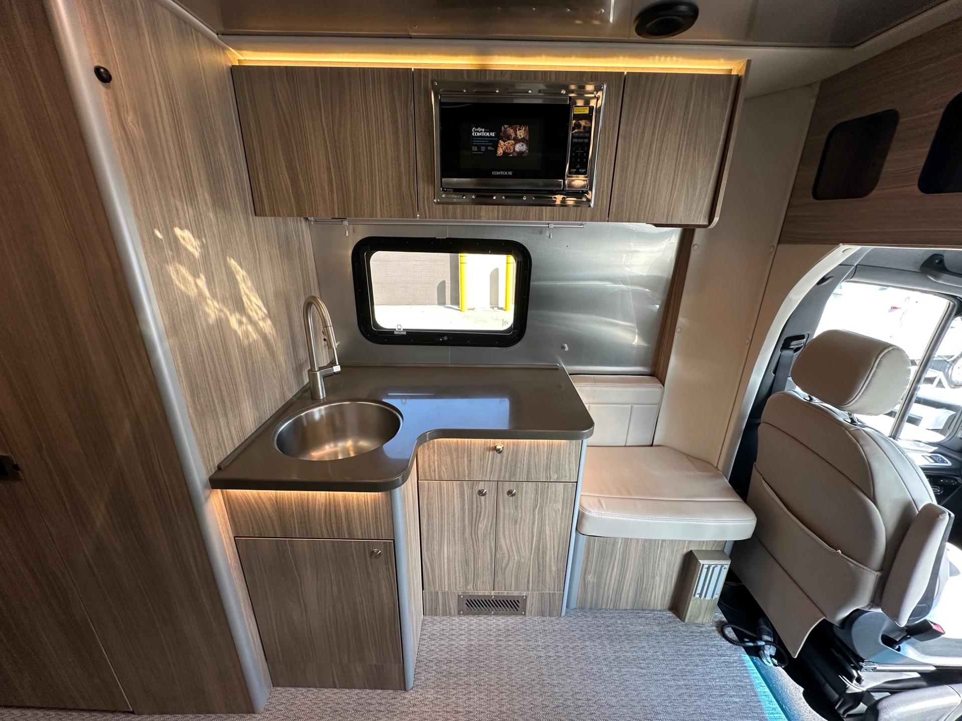 2027 Airstream 2027 Airstream Atlas - thumbnail 20
