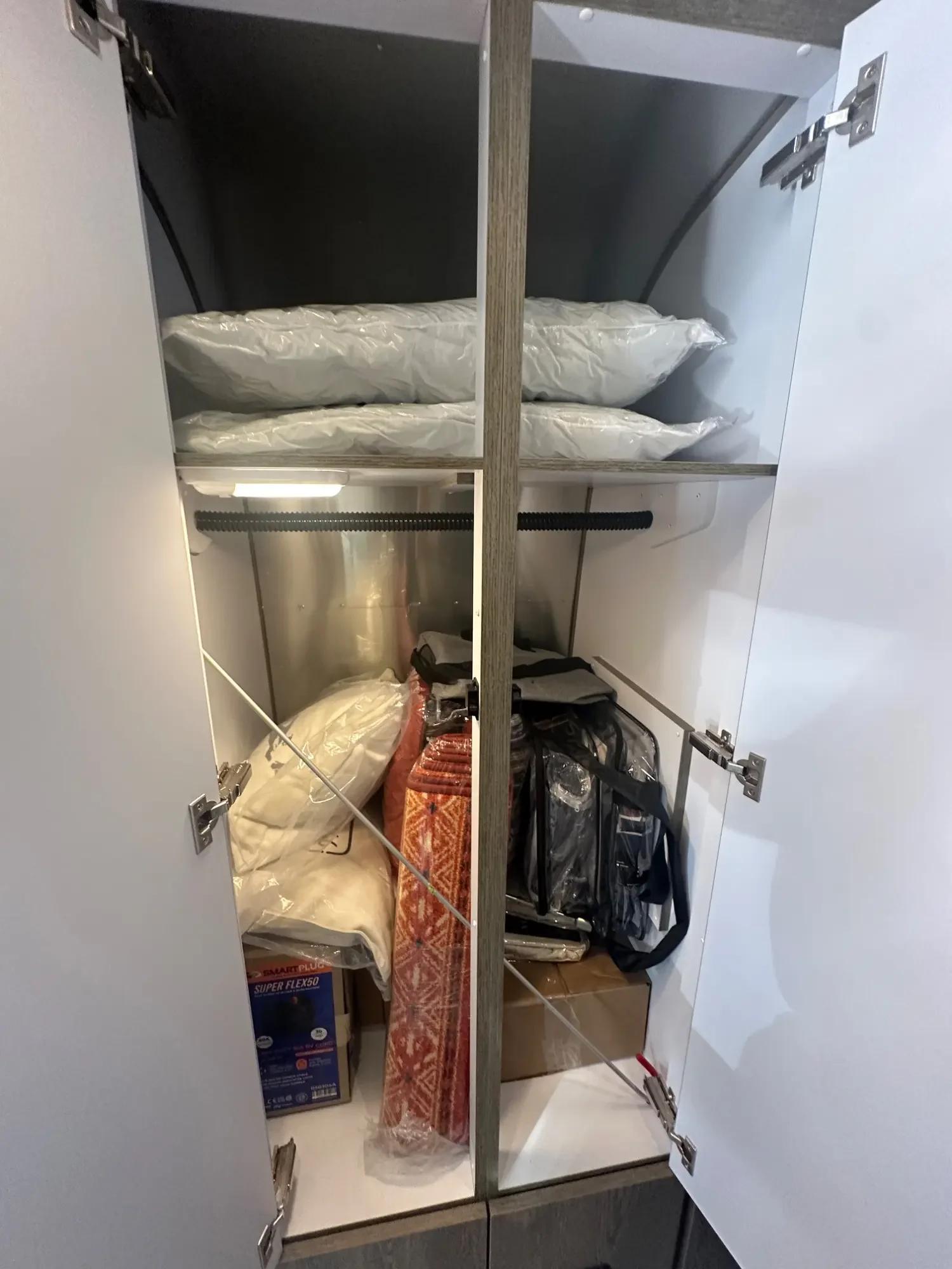 2027 Airstream 2027 Airstream Stetson 6666 SE - thumbnail 29