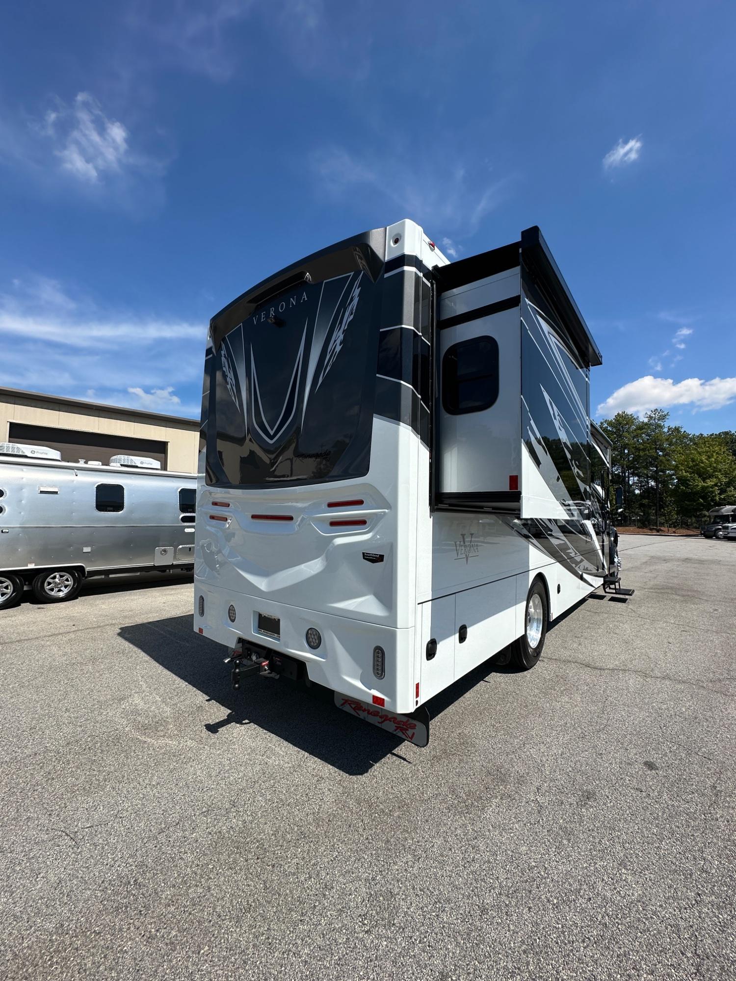 2027 Renegade RV 2027 Renegade RV Verona - thumbnail 4