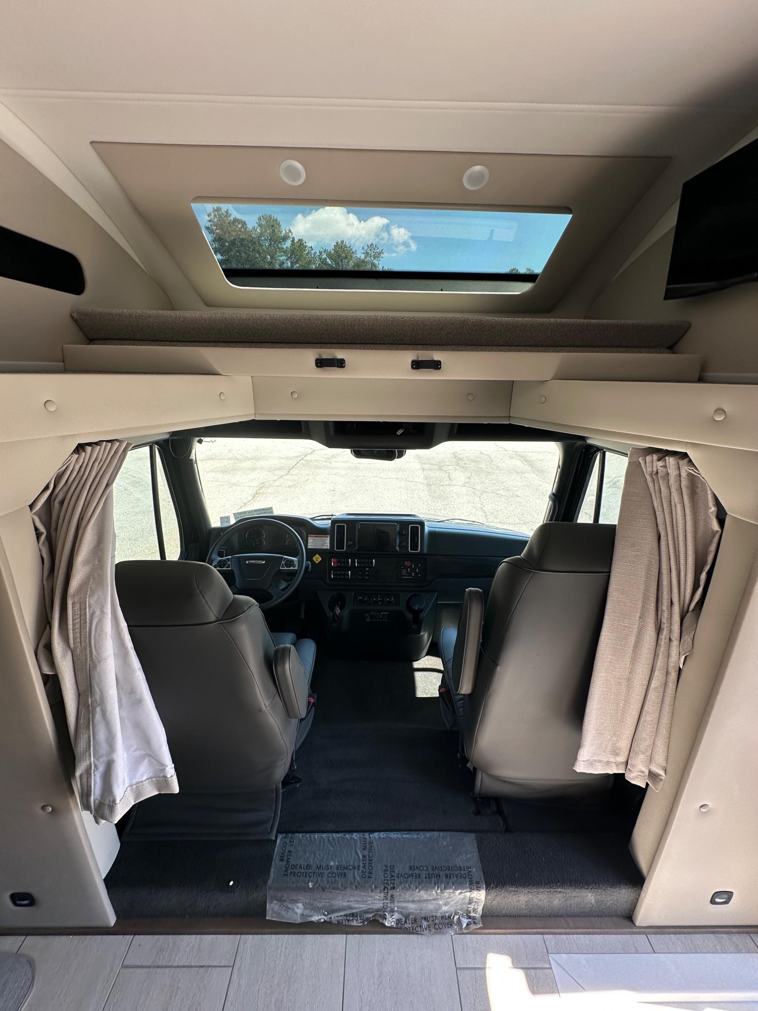 2027 Renegade RV 2027 Renegade RV Verona - thumbnail 12