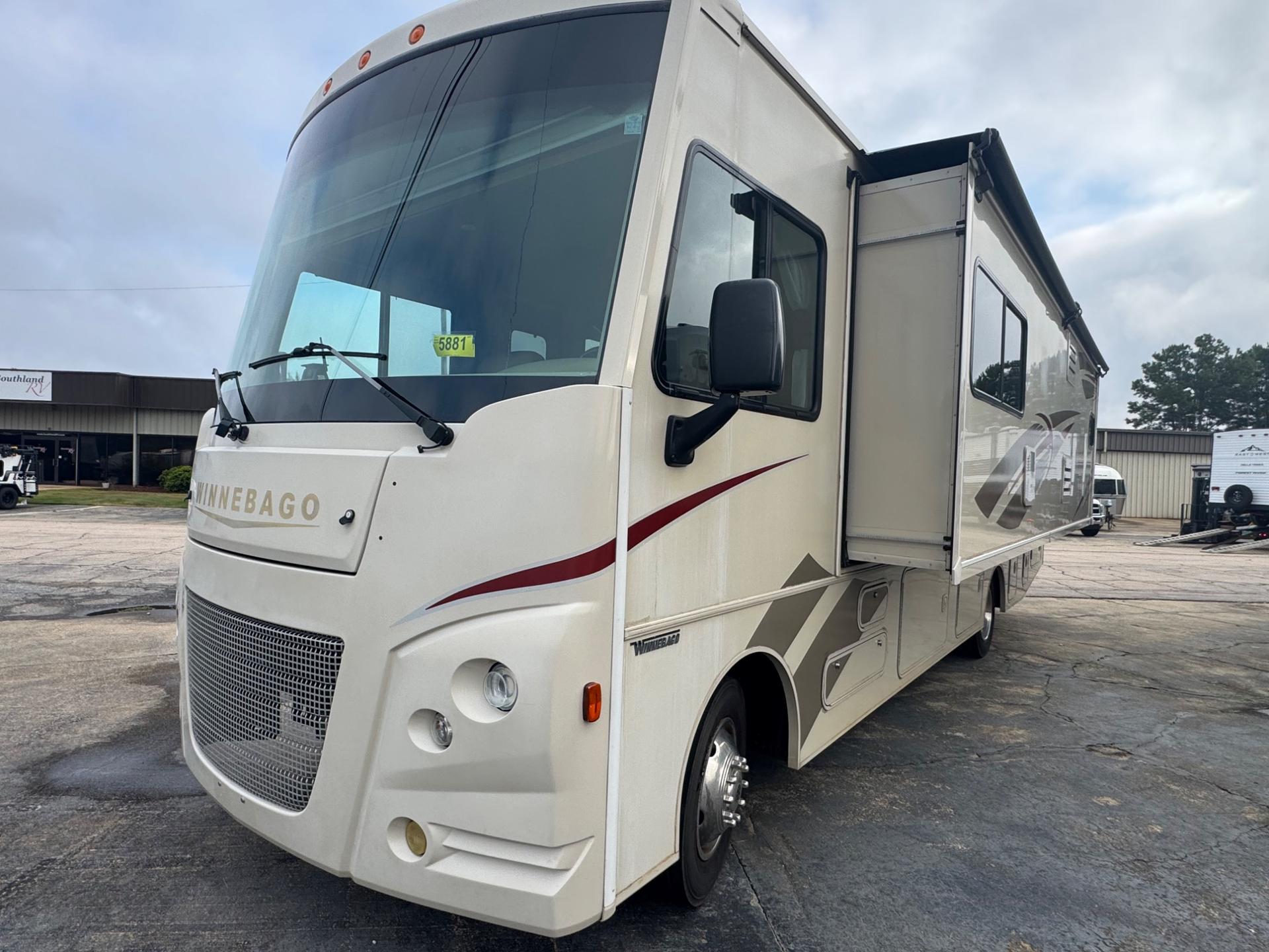2017 Winnebago Vista 29VE