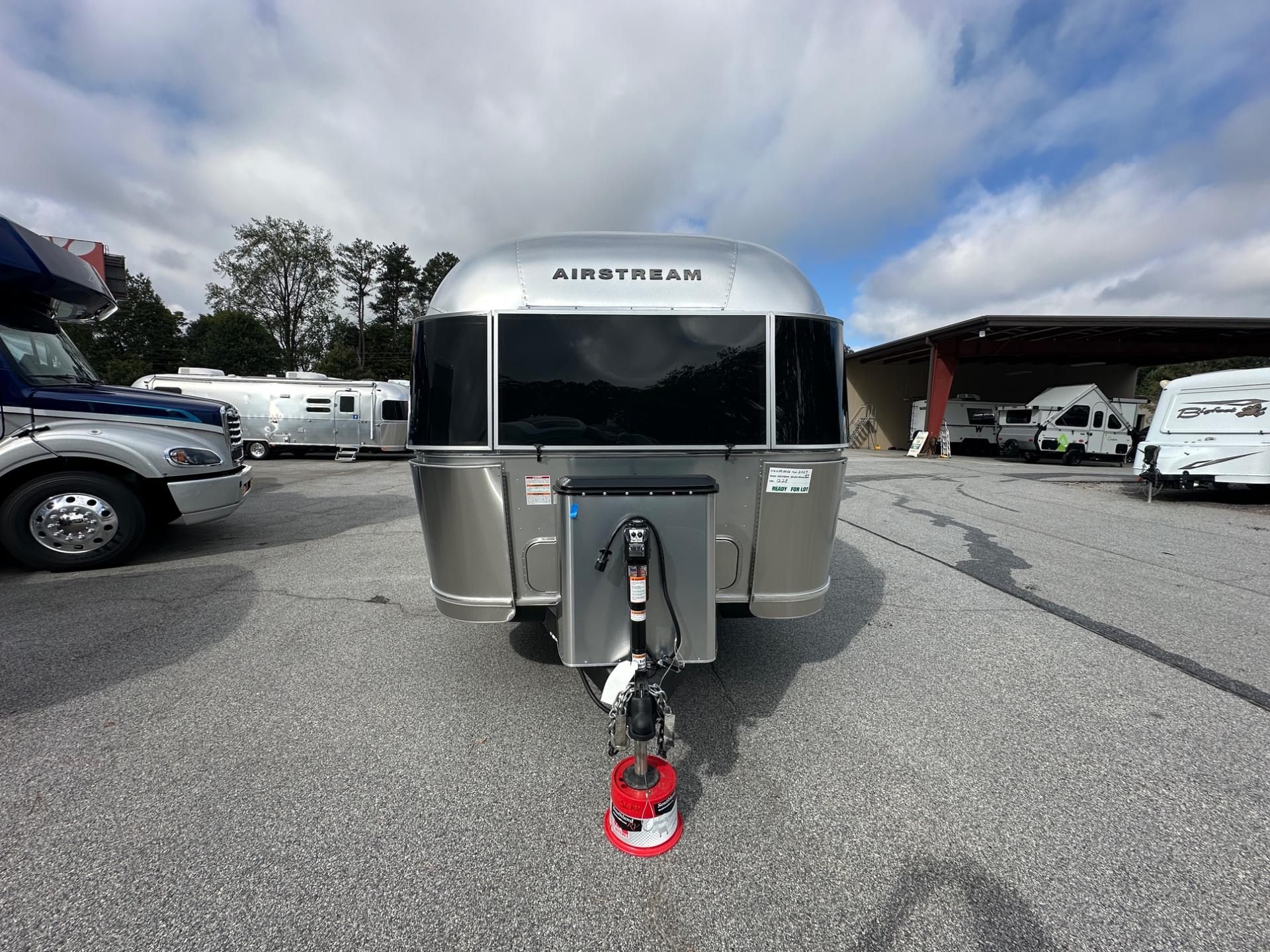 2027 Airstream 2027 Airstream Flying Cloud - thumbnail 8