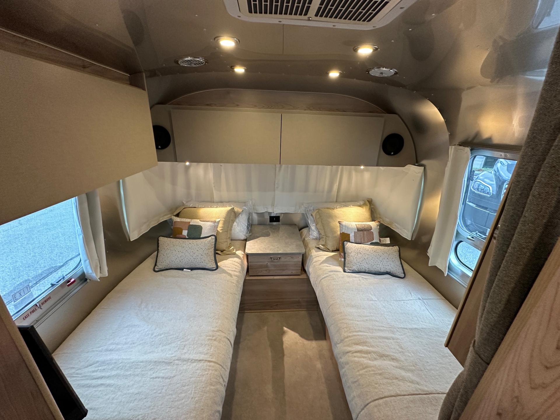 2027 Airstream 2027 Airstream Flying Cloud - thumbnail 27