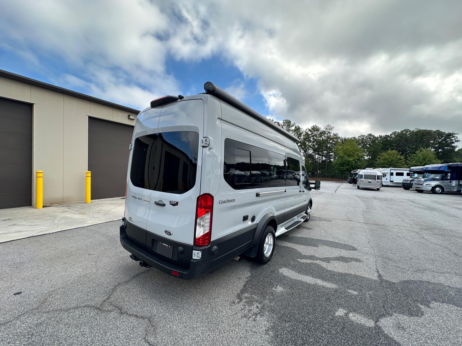 2025 Coachmen 2025 Coachmen Beyond - thumbnail 4