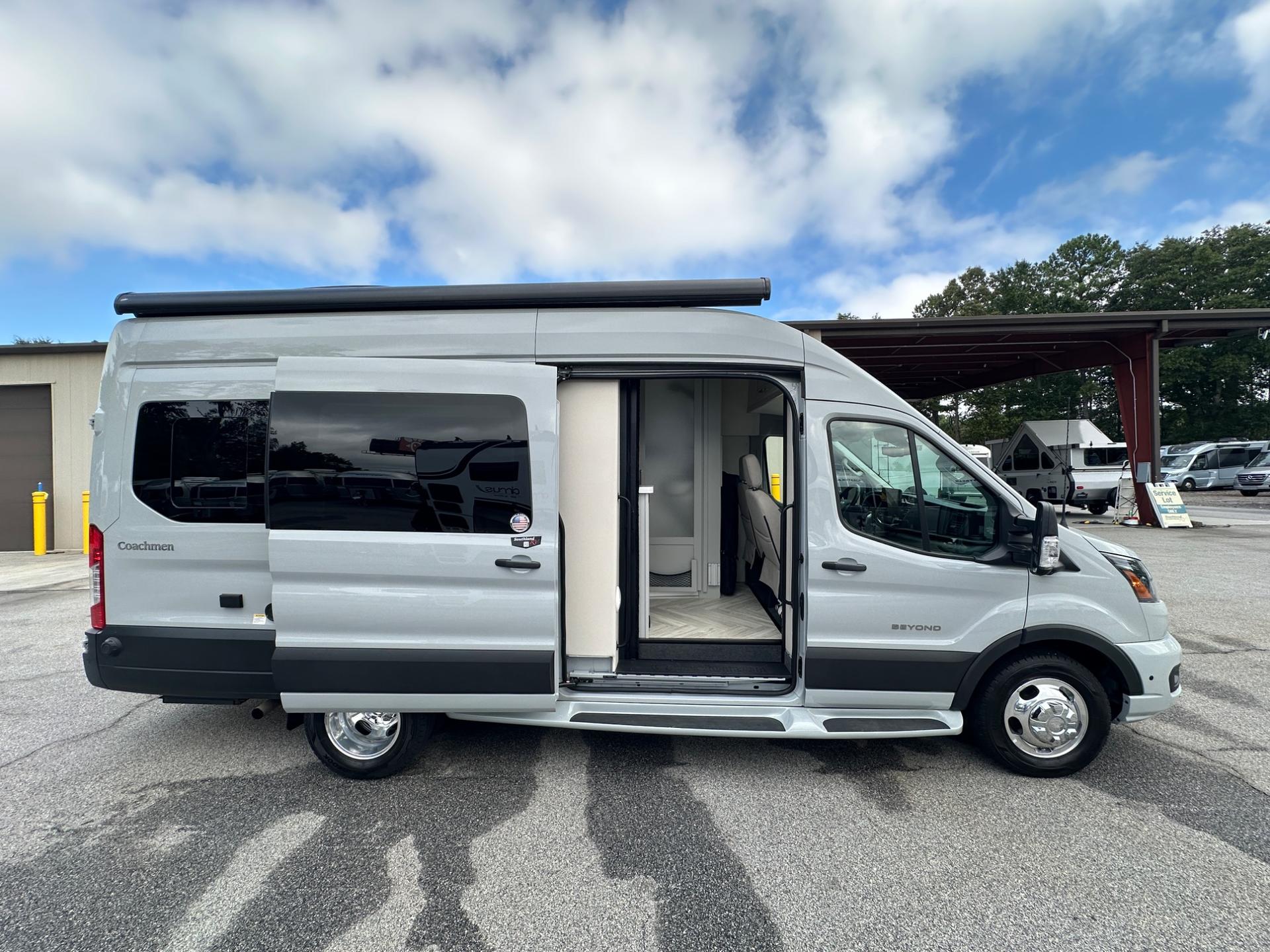 2025 Coachmen 2025 Coachmen Beyond - thumbnail 9