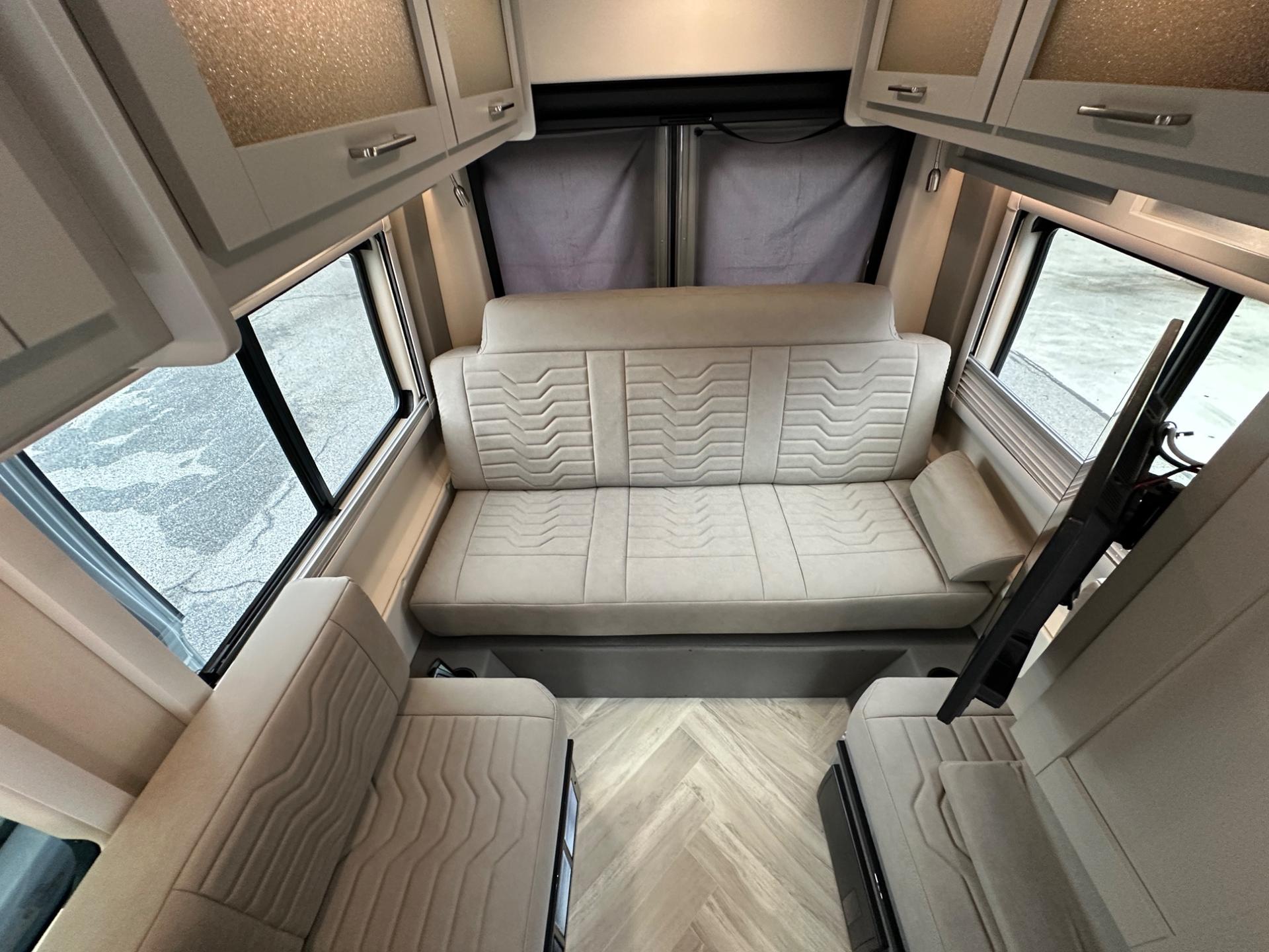 2025 Coachmen 2025 Coachmen Beyond - thumbnail 23