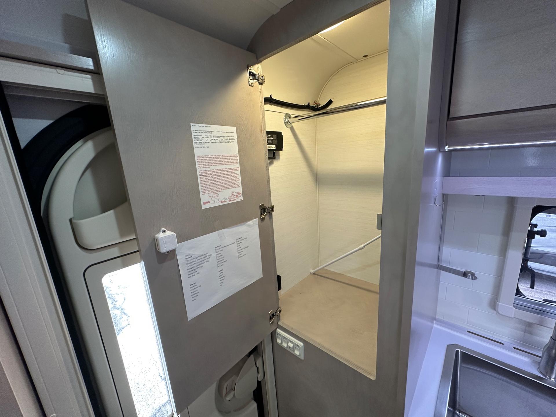 2025 nuCamp 2025 nuCamp Cirrus - thumbnail 32