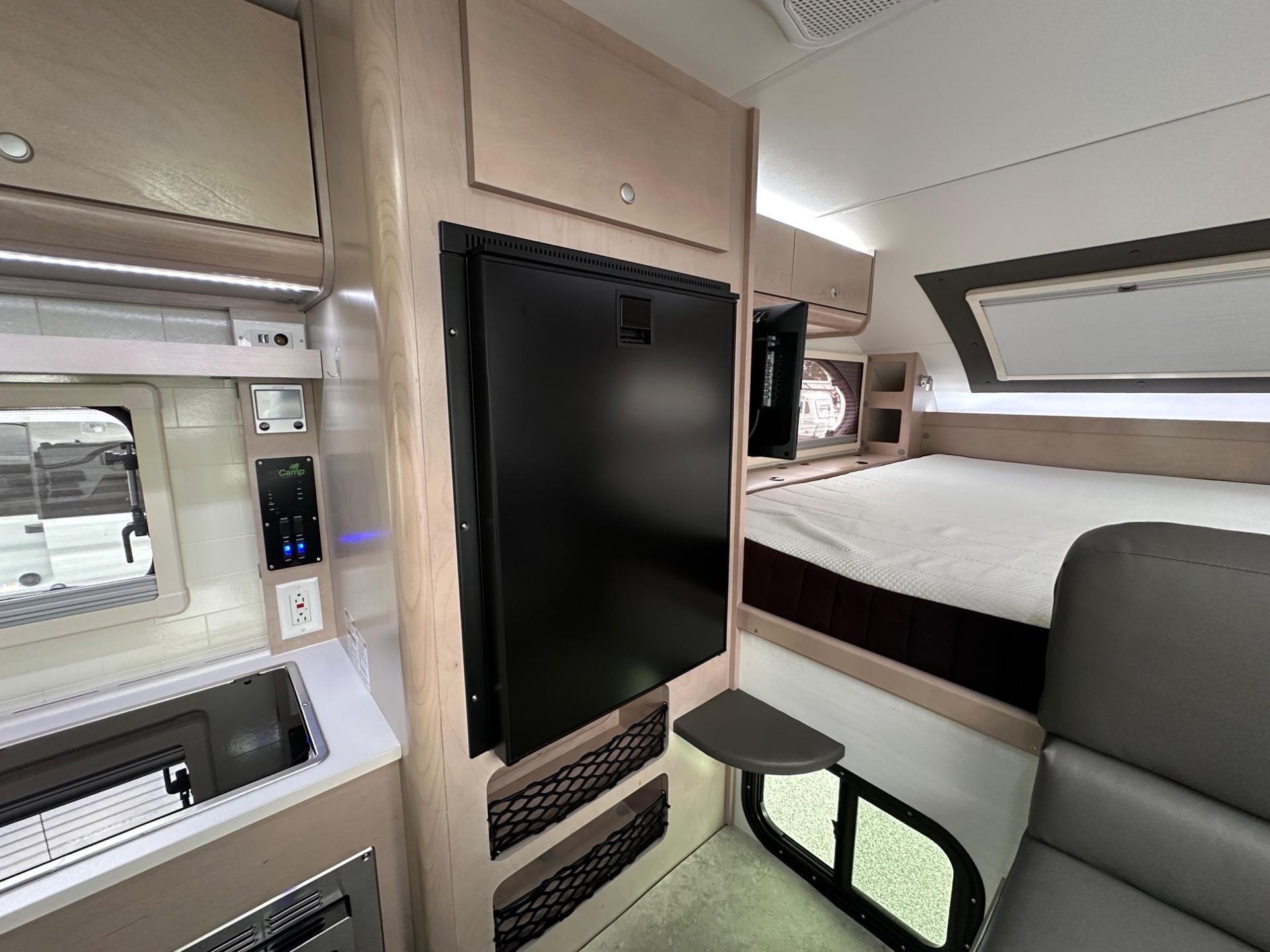 2025 nuCamp 2025 nuCamp Cirrus - thumbnail 25