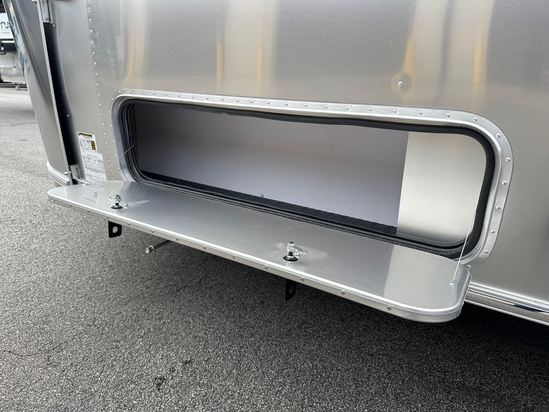 2027 Airstream 2027 Airstream Flying Cloud - thumbnail 11