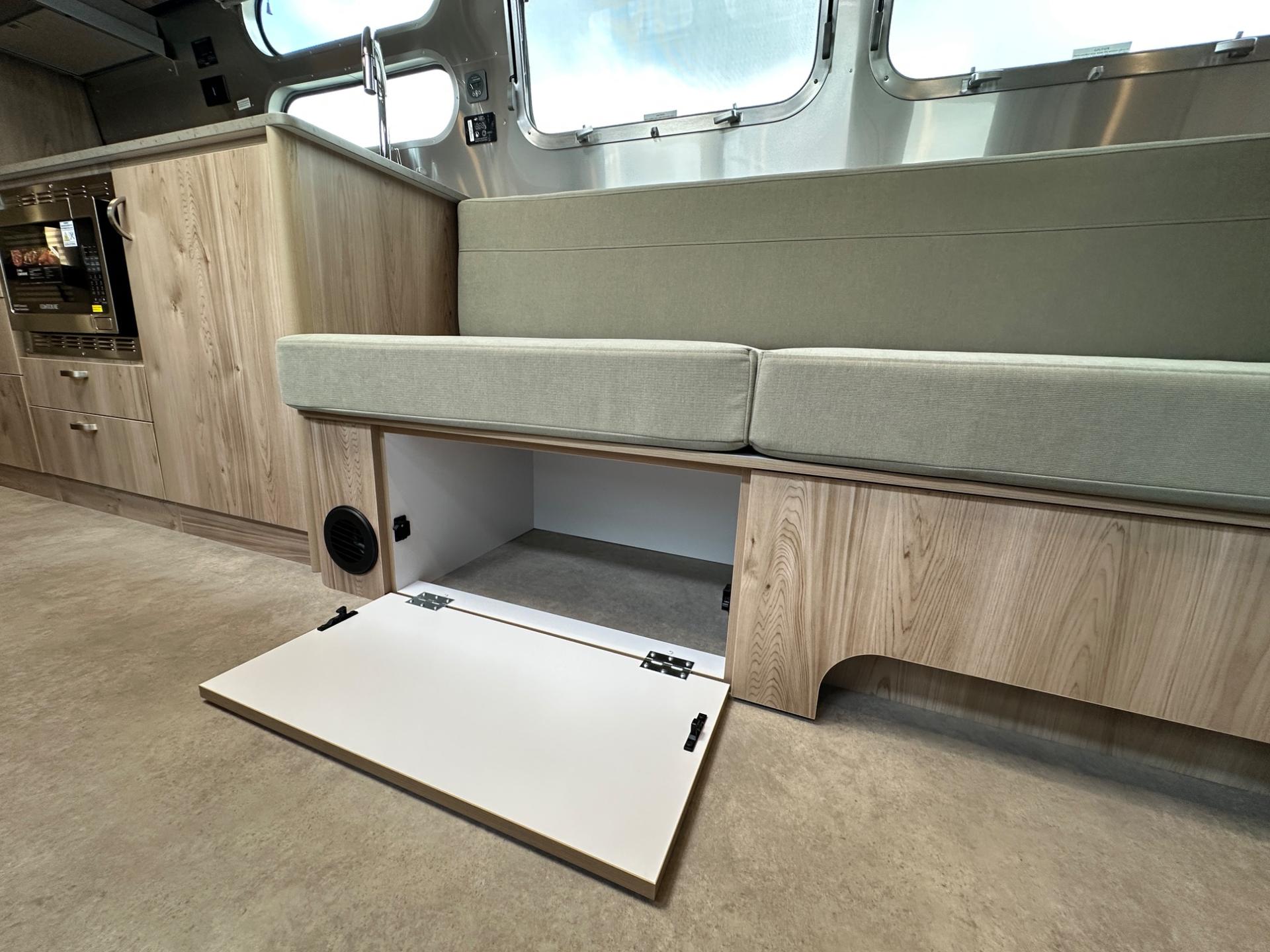 2027 Airstream 2027 Airstream Flying Cloud - thumbnail 21