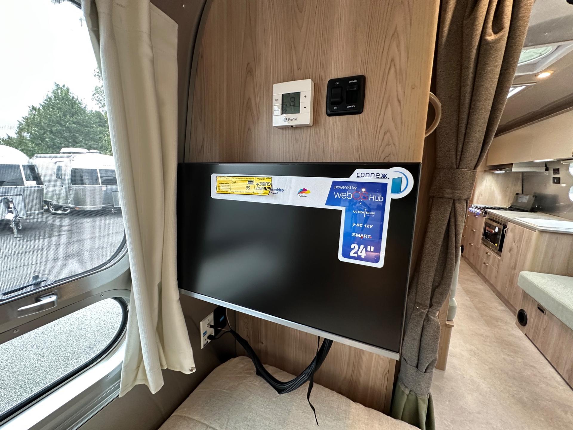 2027 Airstream 2027 Airstream Flying Cloud - thumbnail 57