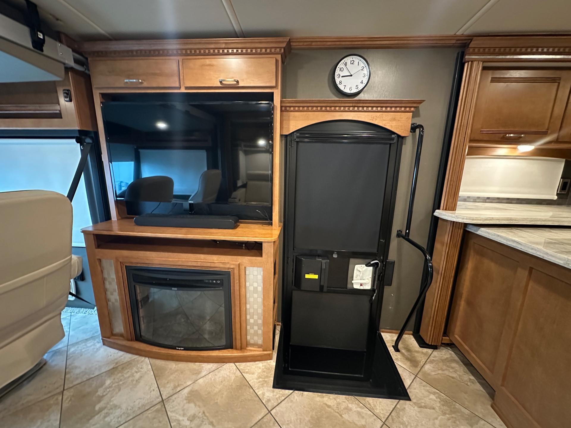 2017 Winnebago 2017 Winnebago Forza - thumbnail 13