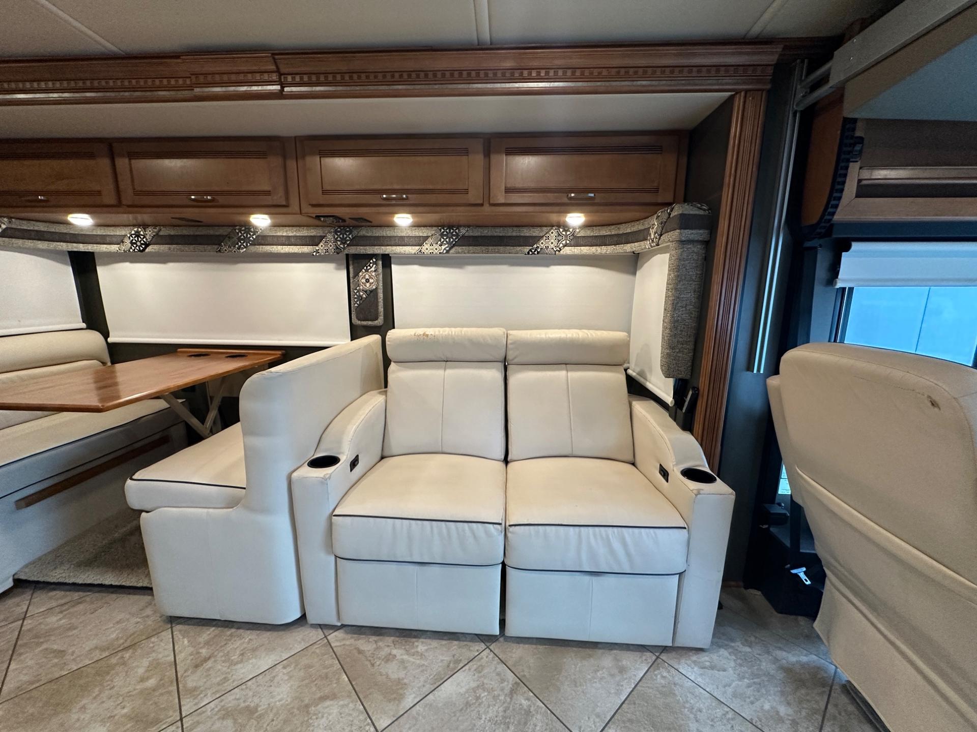 2017 Winnebago 2017 Winnebago Forza - thumbnail 15