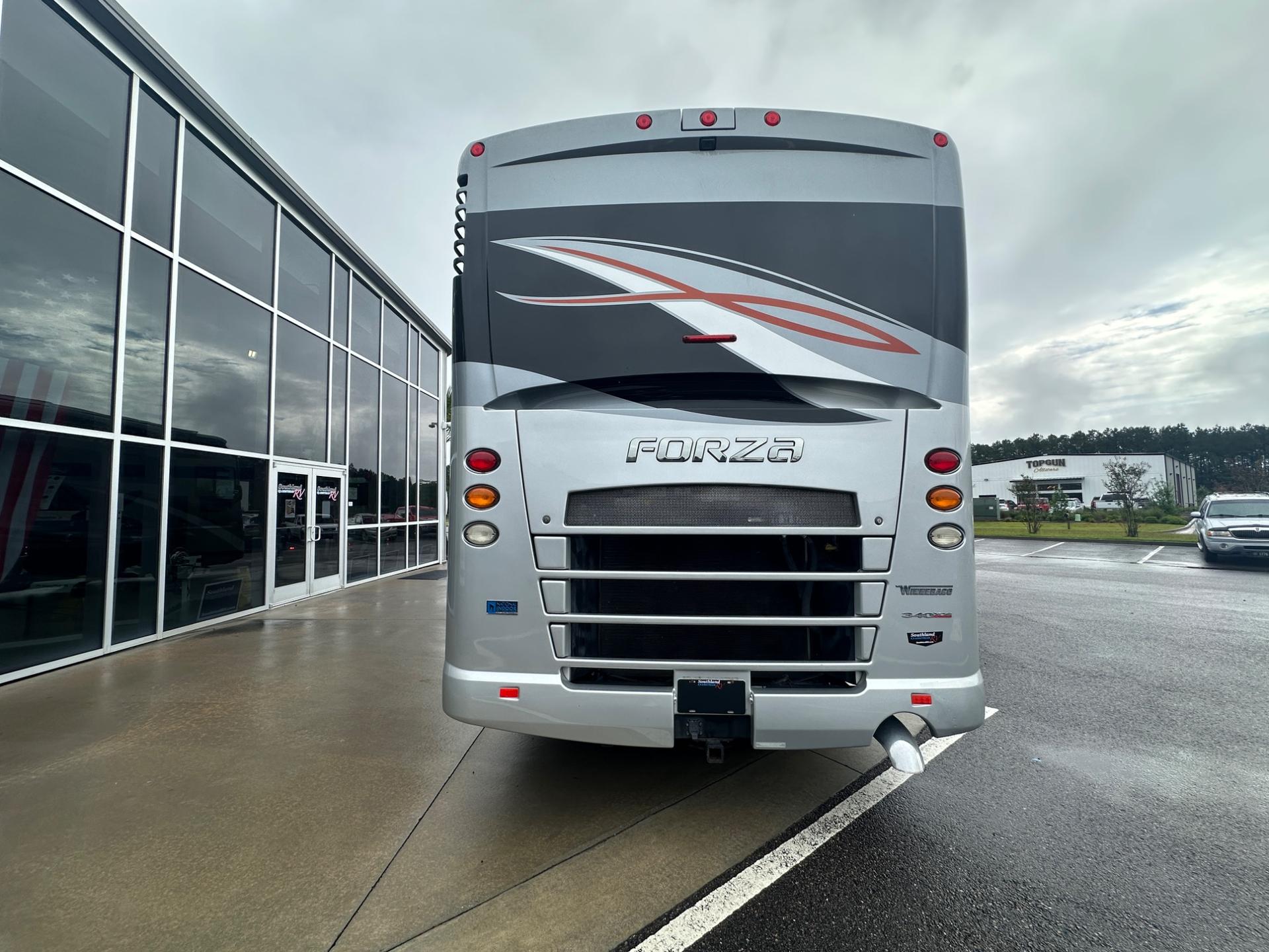 2017 Winnebago 2017 Winnebago Forza - thumbnail 5