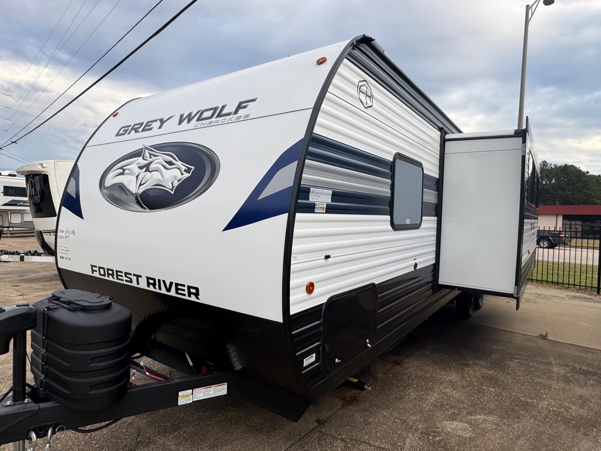 2027 Forest River Cherokee Grey Wolf 28QBH
