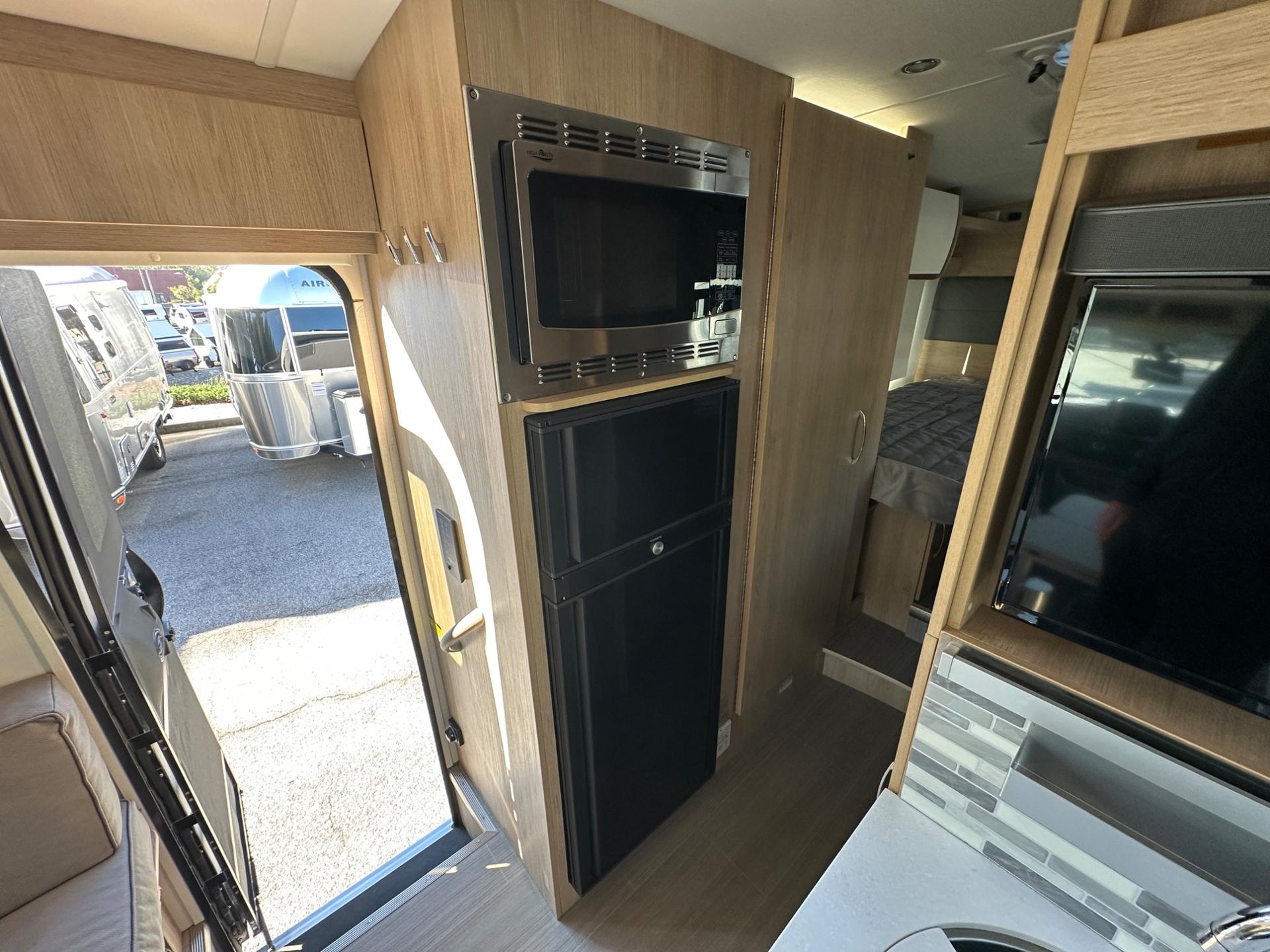 2020 Leisure Travel Vans 2020 Leisure Travel Vans Wonder - thumbnail 14