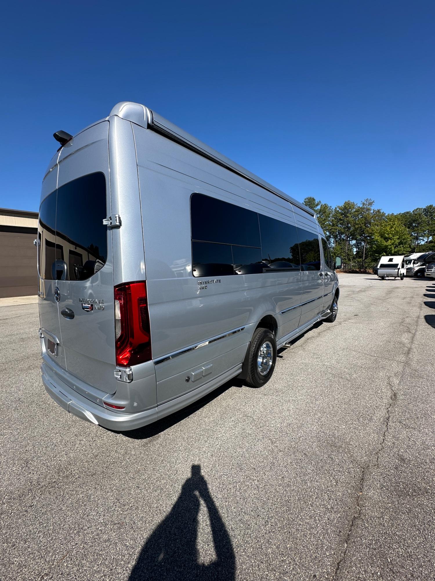 2026 Airstream 2026 Airstream Interstate - thumbnail 5